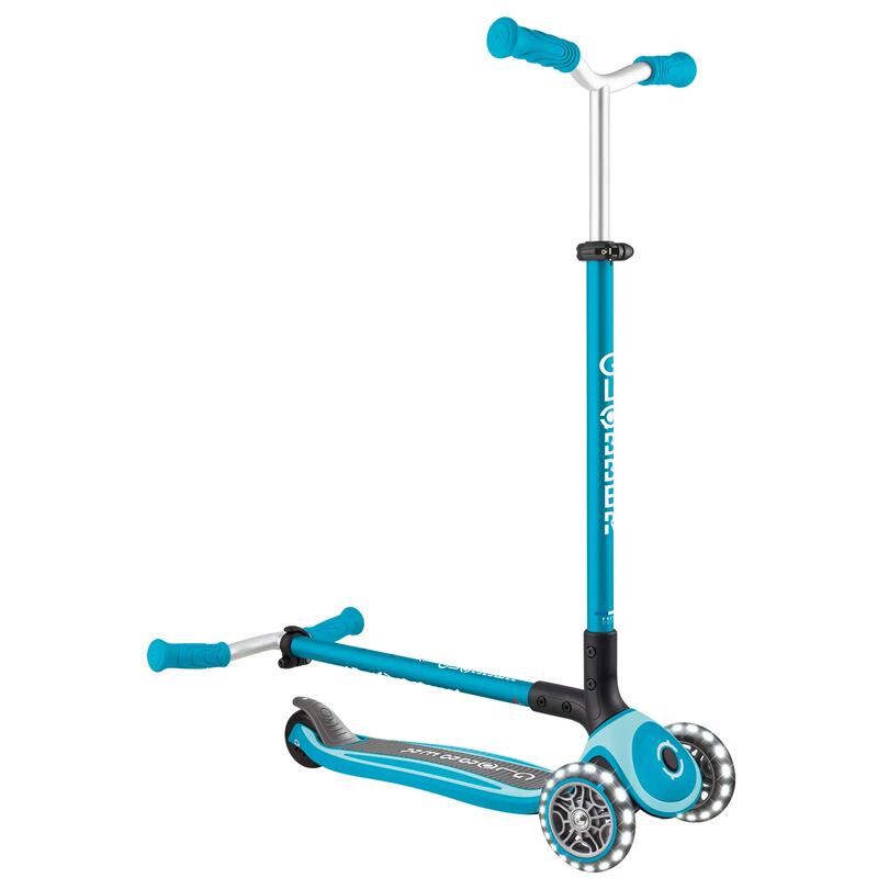 Globber Master Işıklı Katlanabilir Scooter - Okyanus Mavisi