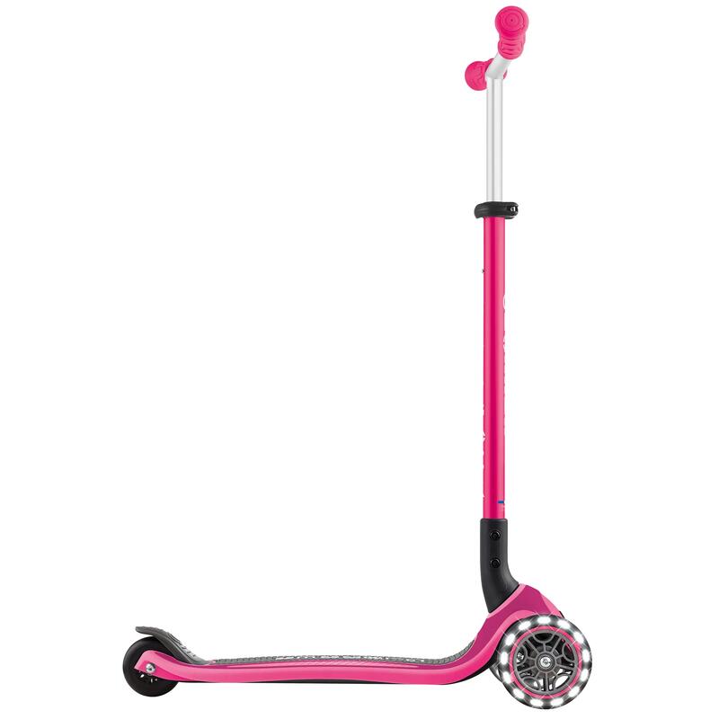 Globber Master Işıklı Katlanabilir Scooter - Fuşya