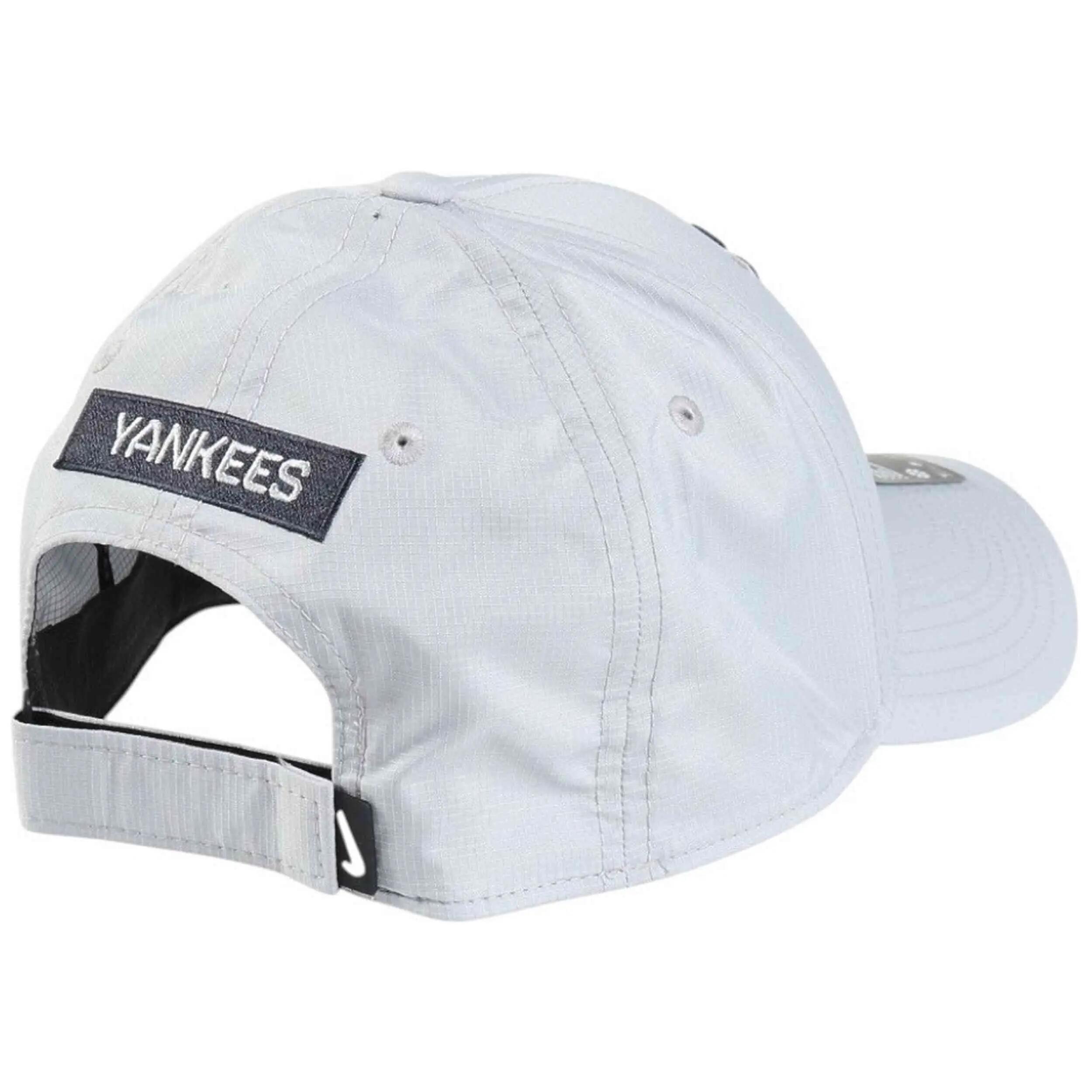 Casquette Nike modèle NB02-01V-NK-BKF pour homme 4/4
