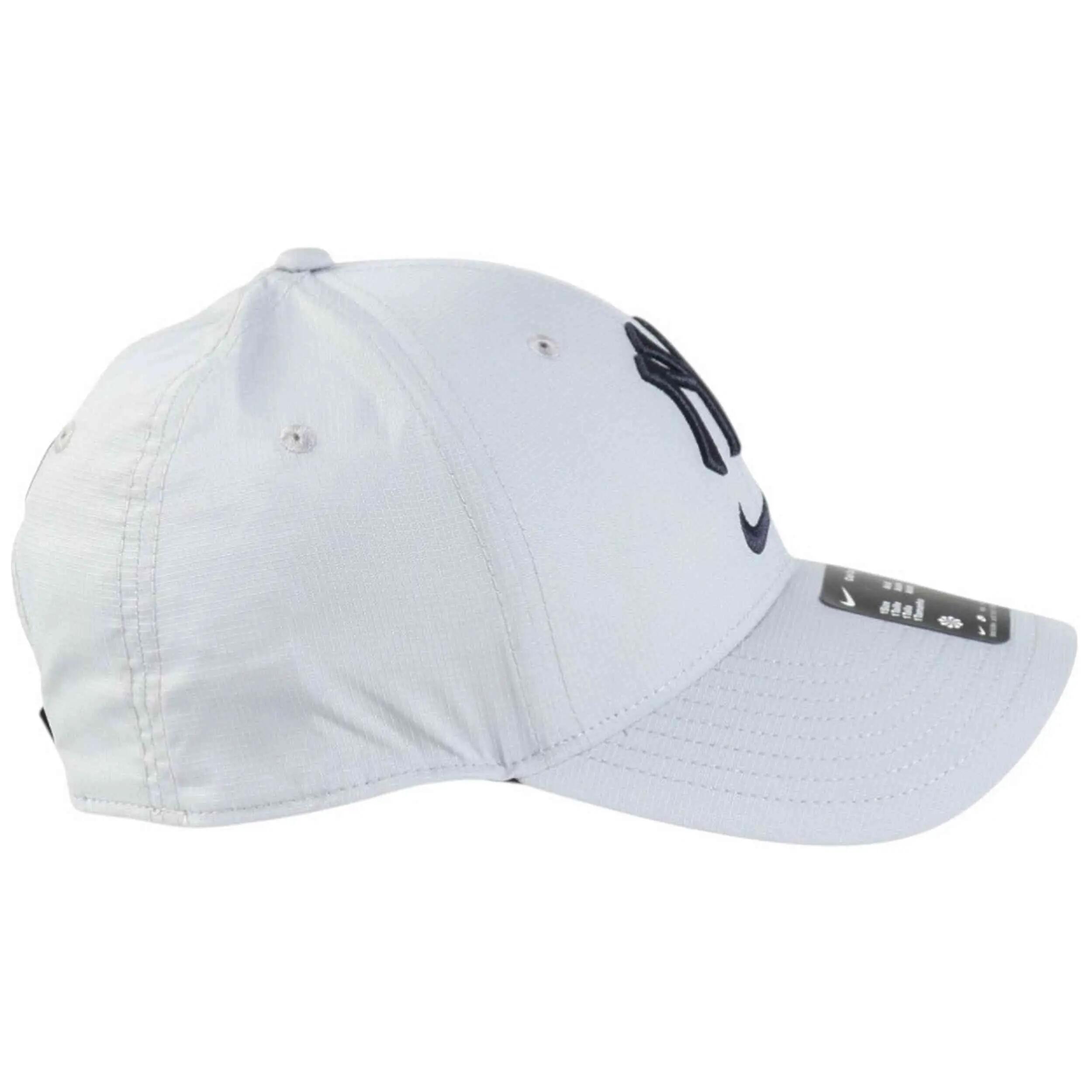 Casquette Nike modèle NB02-01V-NK-BKF pour homme 3/4