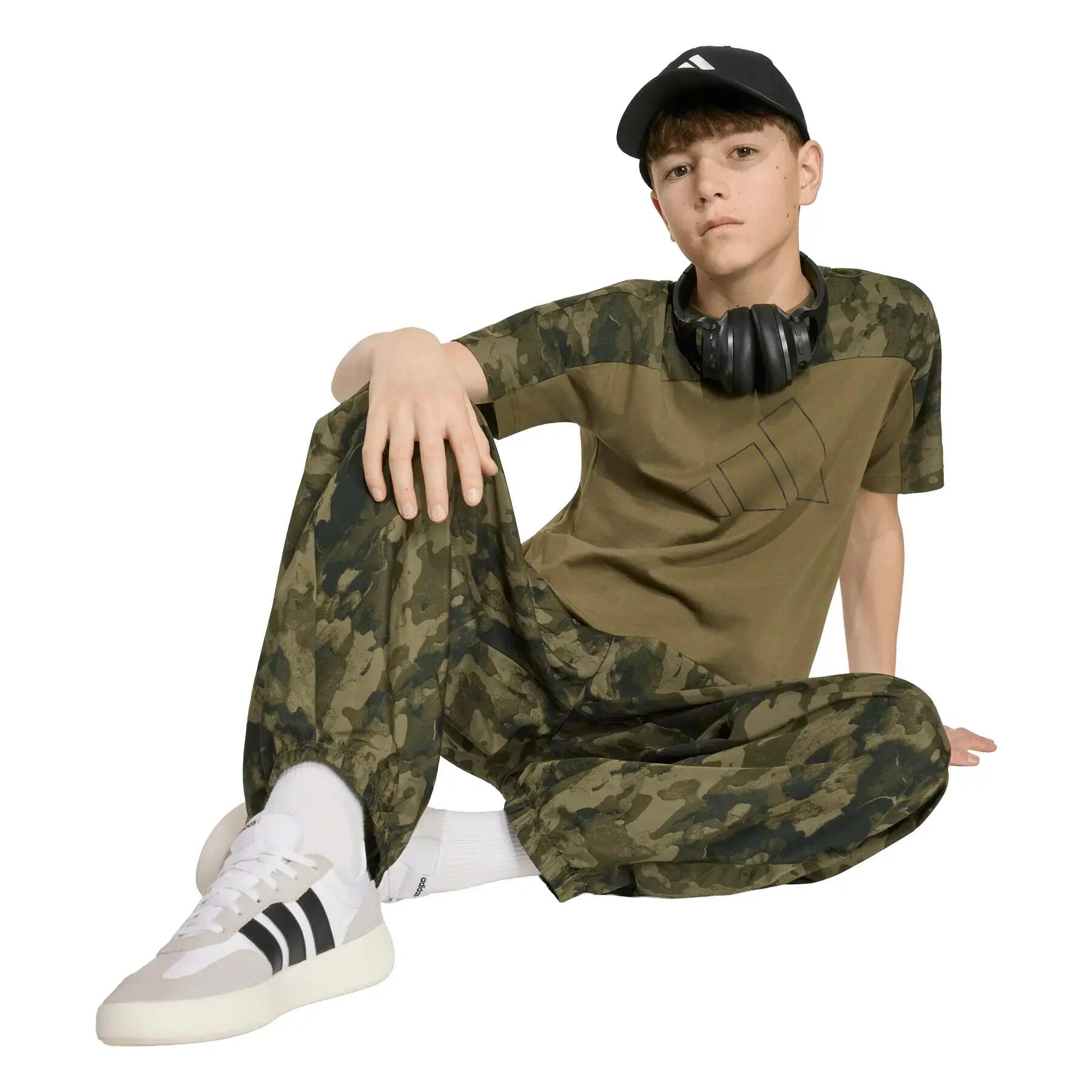 Pantalon enfant adidas Seasonal Essentials Camo Wovens 6/7