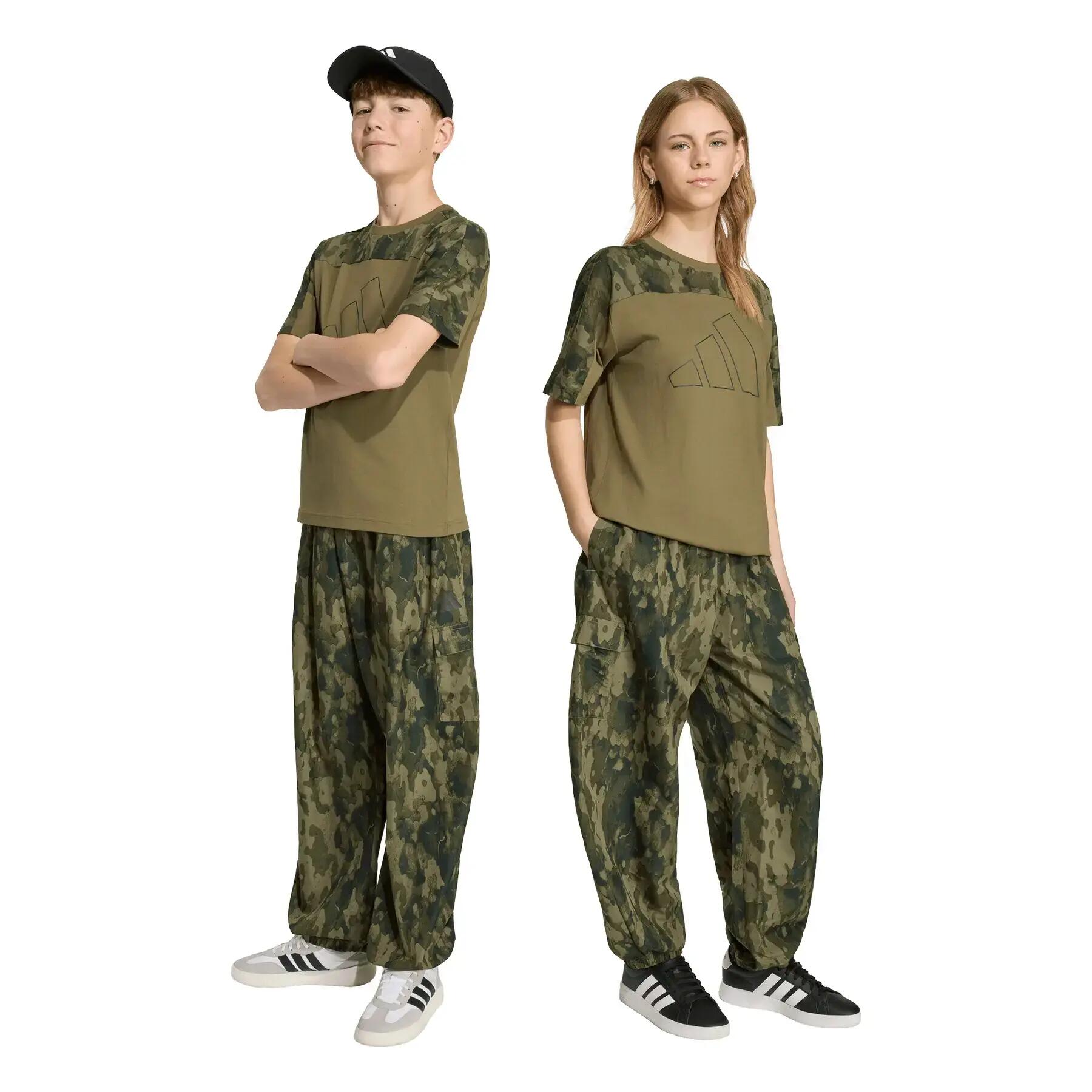 Pantalon enfant adidas Seasonal Essentials Camo Wovens 3/7