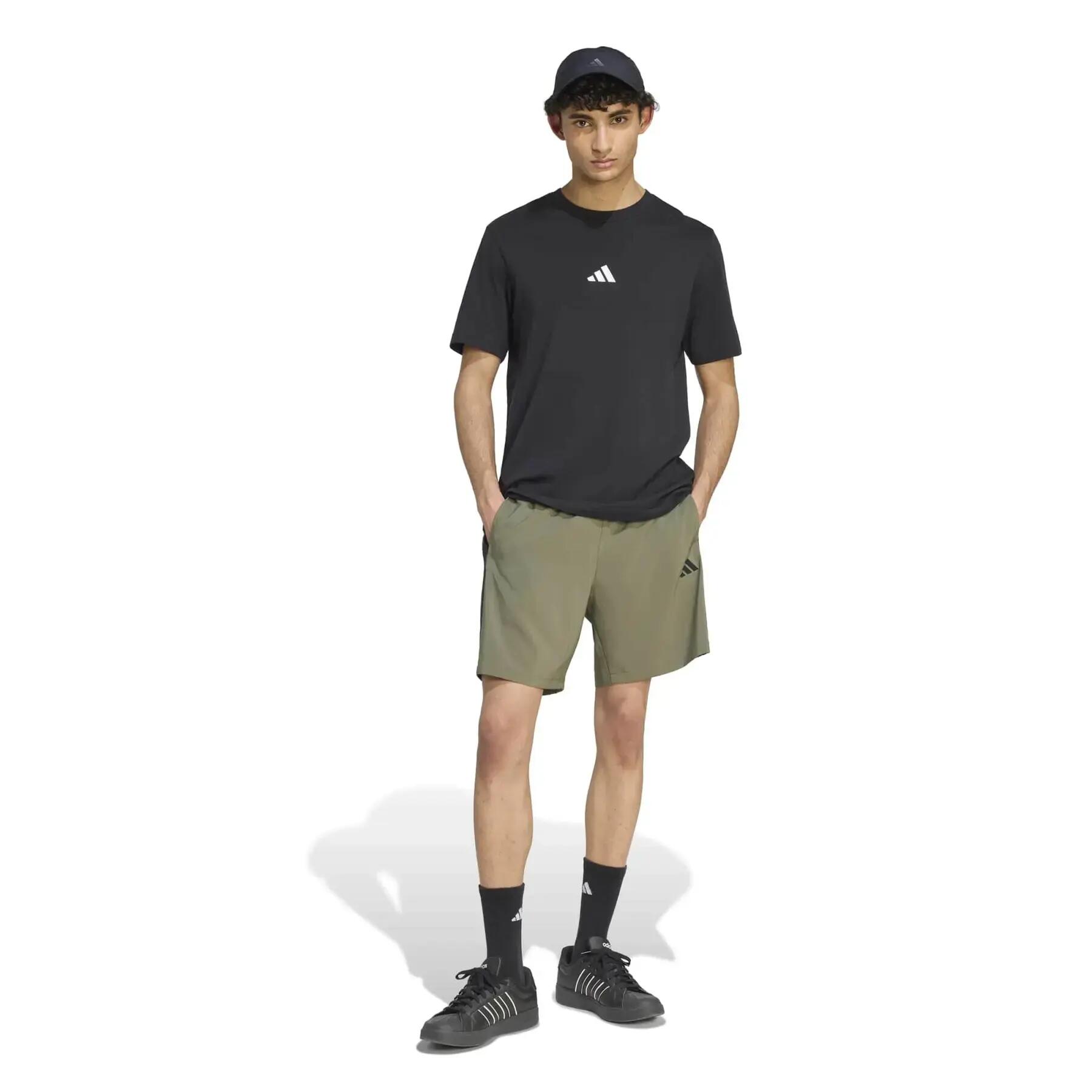 Short adidas Essentials Chelsea Lite 3-Stripes 3/6