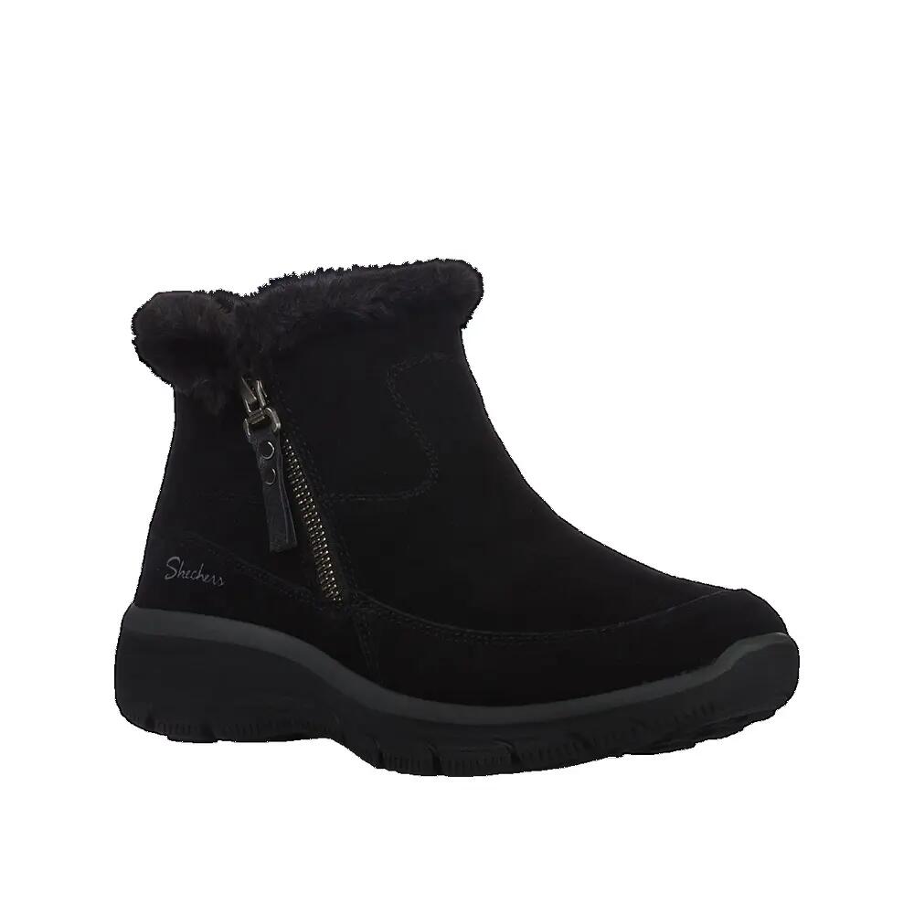 SKECHERS picture