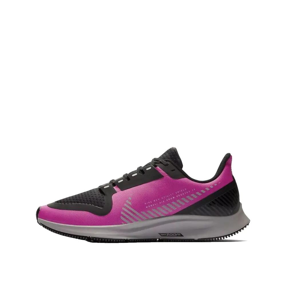 NIKE picture