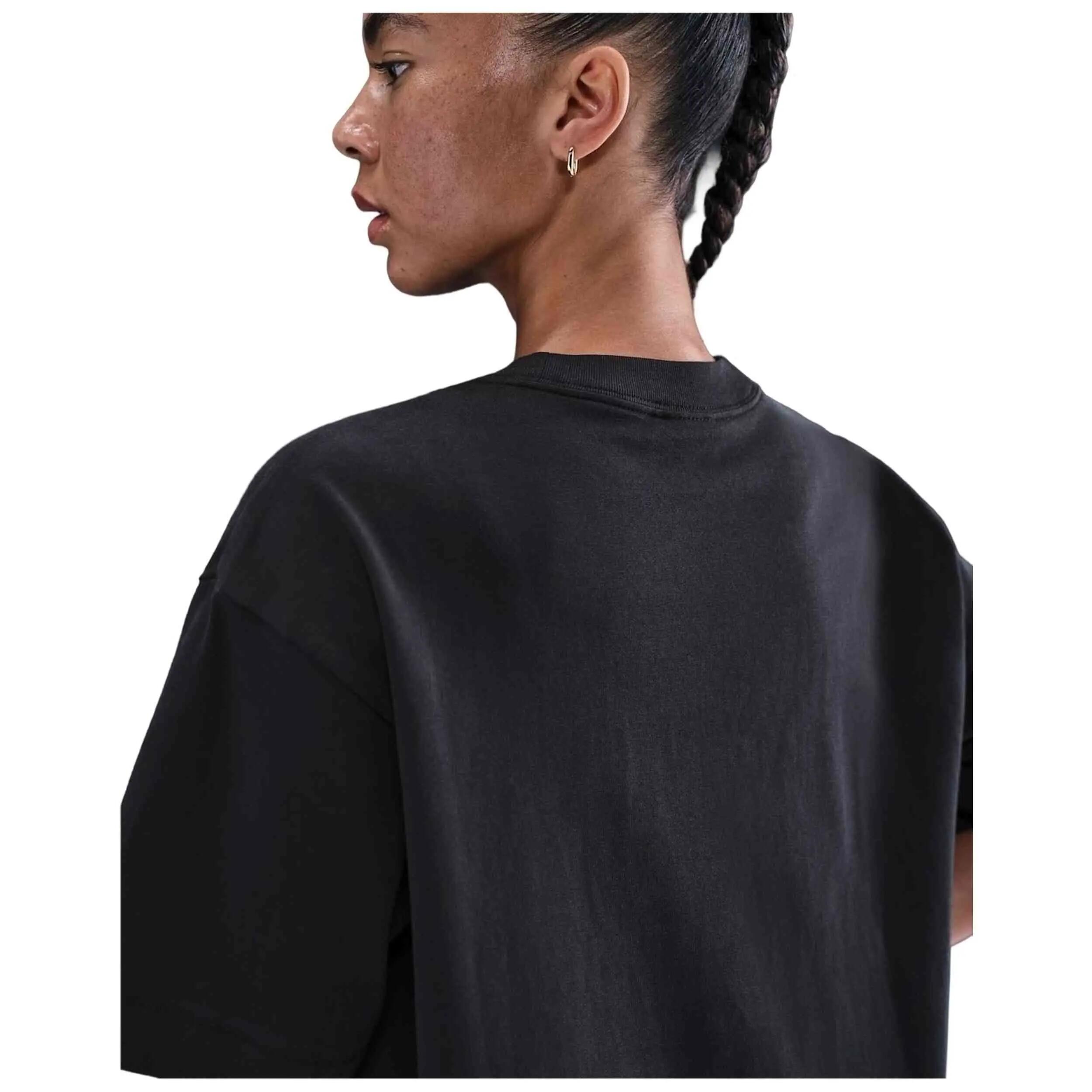 Maglia a maniche corte Nike modello HV4955-010 per donne 2/5