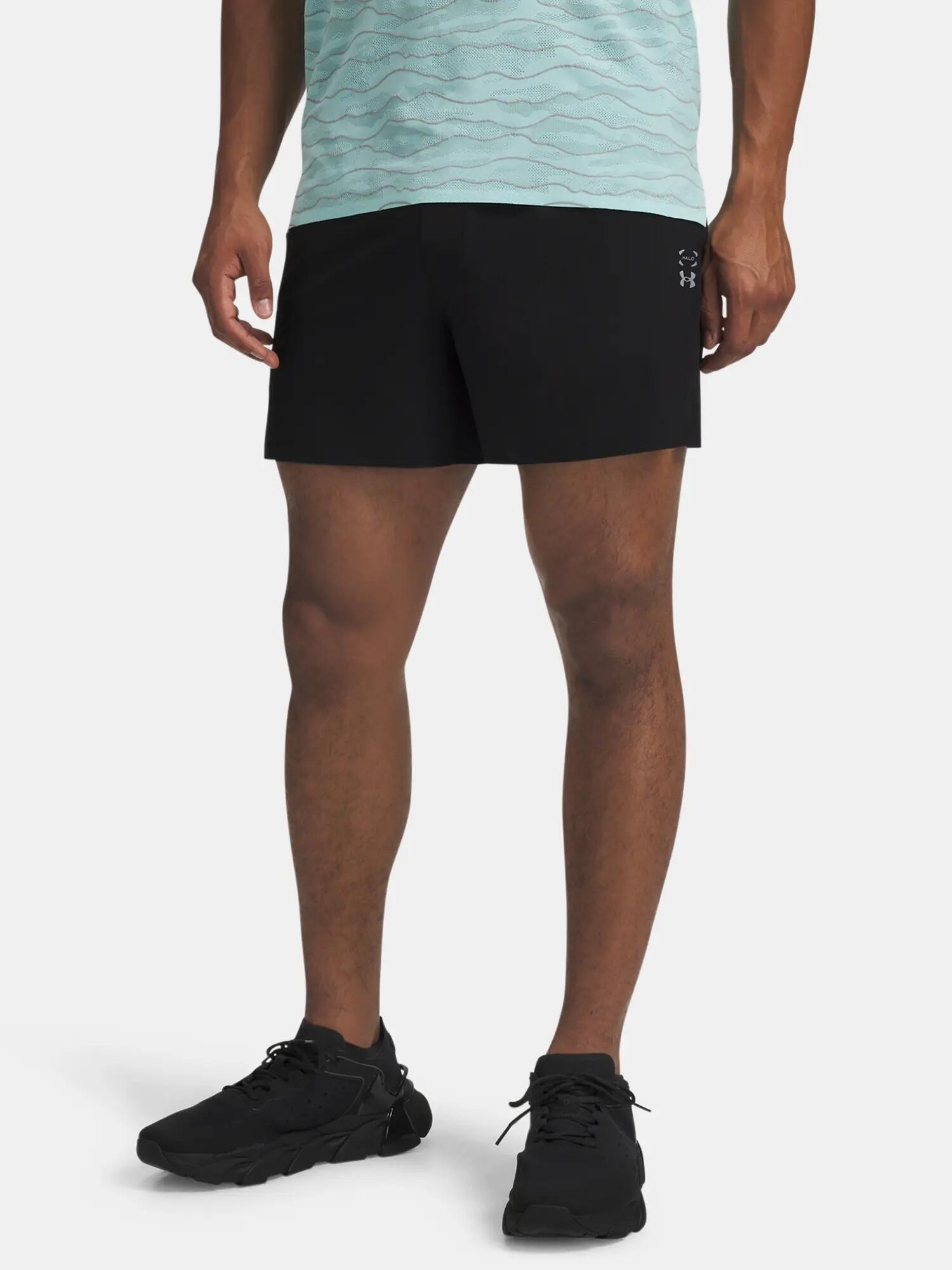 UNDER ARMOUR picture
