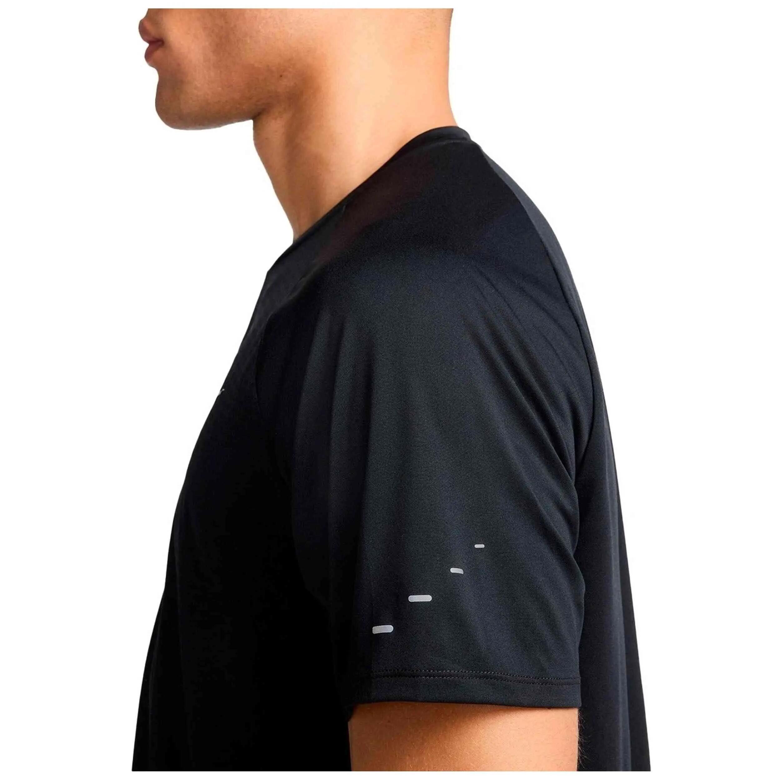T-shirt Nike modelo HV5203-010 para homem 4/5