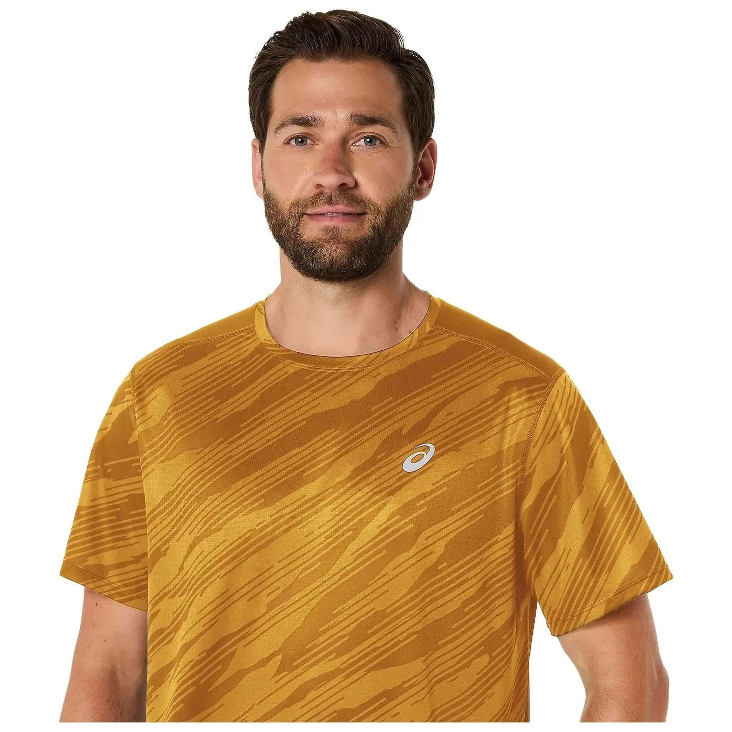 T-shirt met korte mouwen Asics model CORE ALL OVER PRINT SS TOP voor mannen 4/5