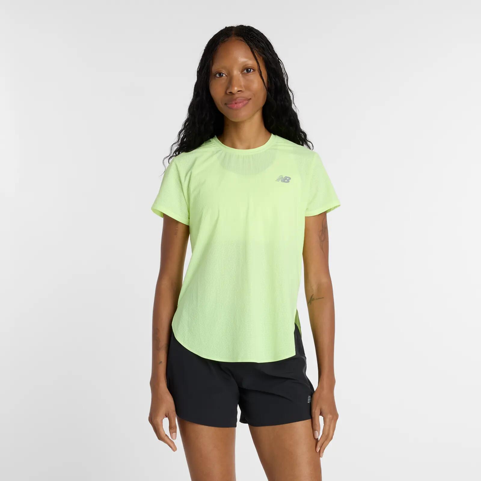 NEW BALANCE picture