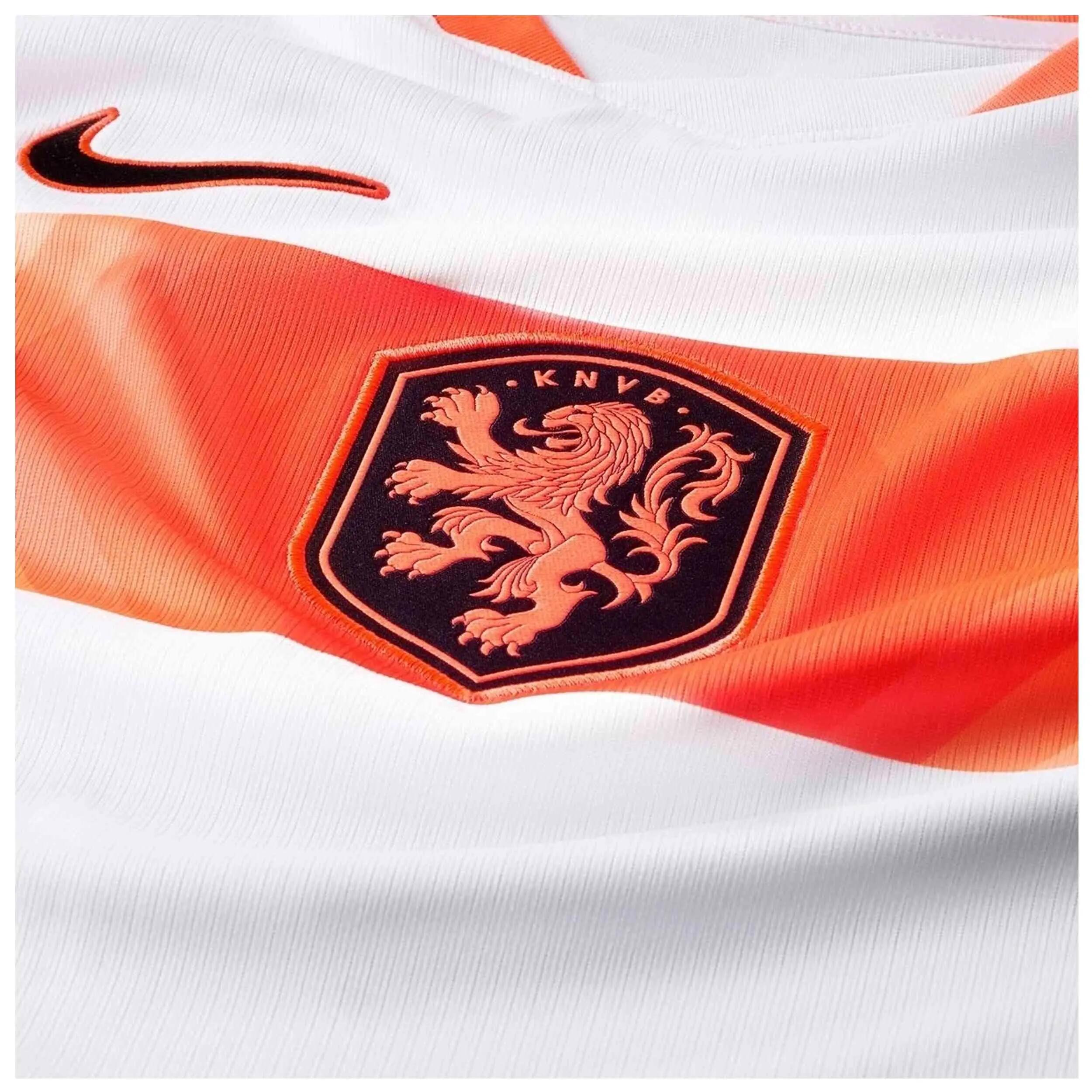Kurzarmshirt Nike Modell IB5391-100 für männer 5/5