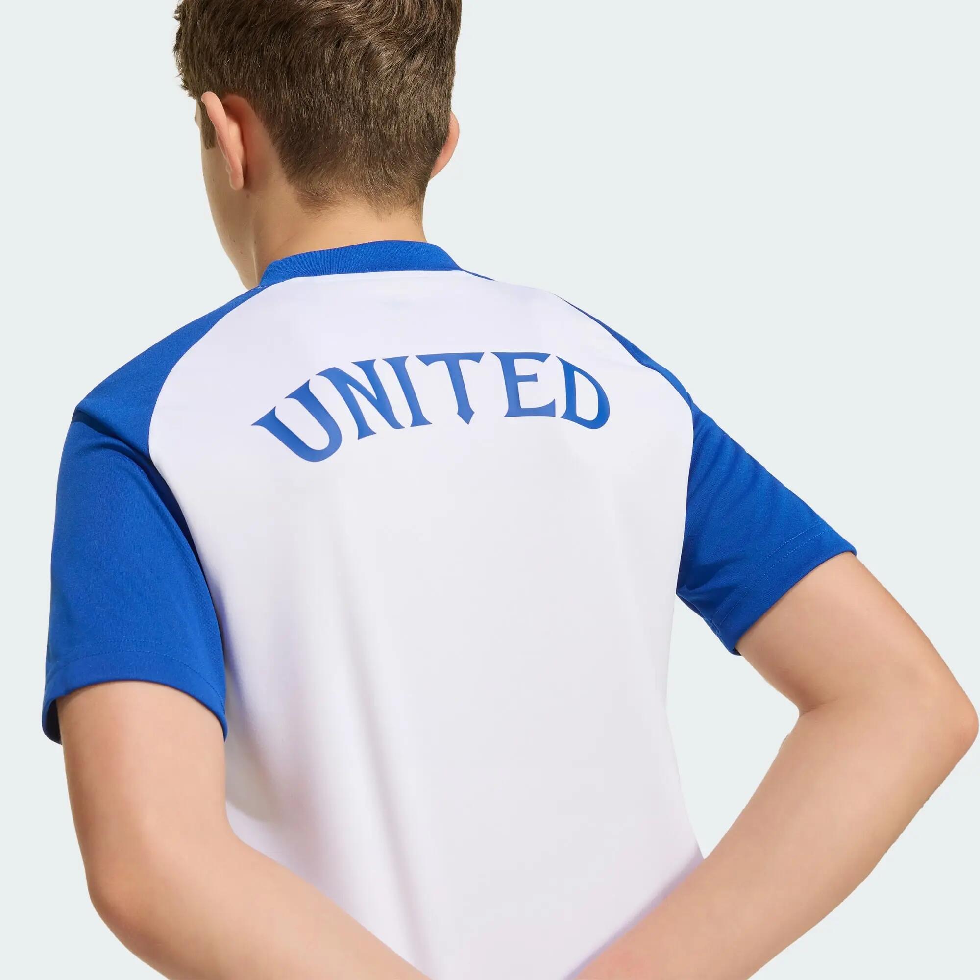 Dziecięca koszulka przedmeczowa Manchester United 26/27 6/7