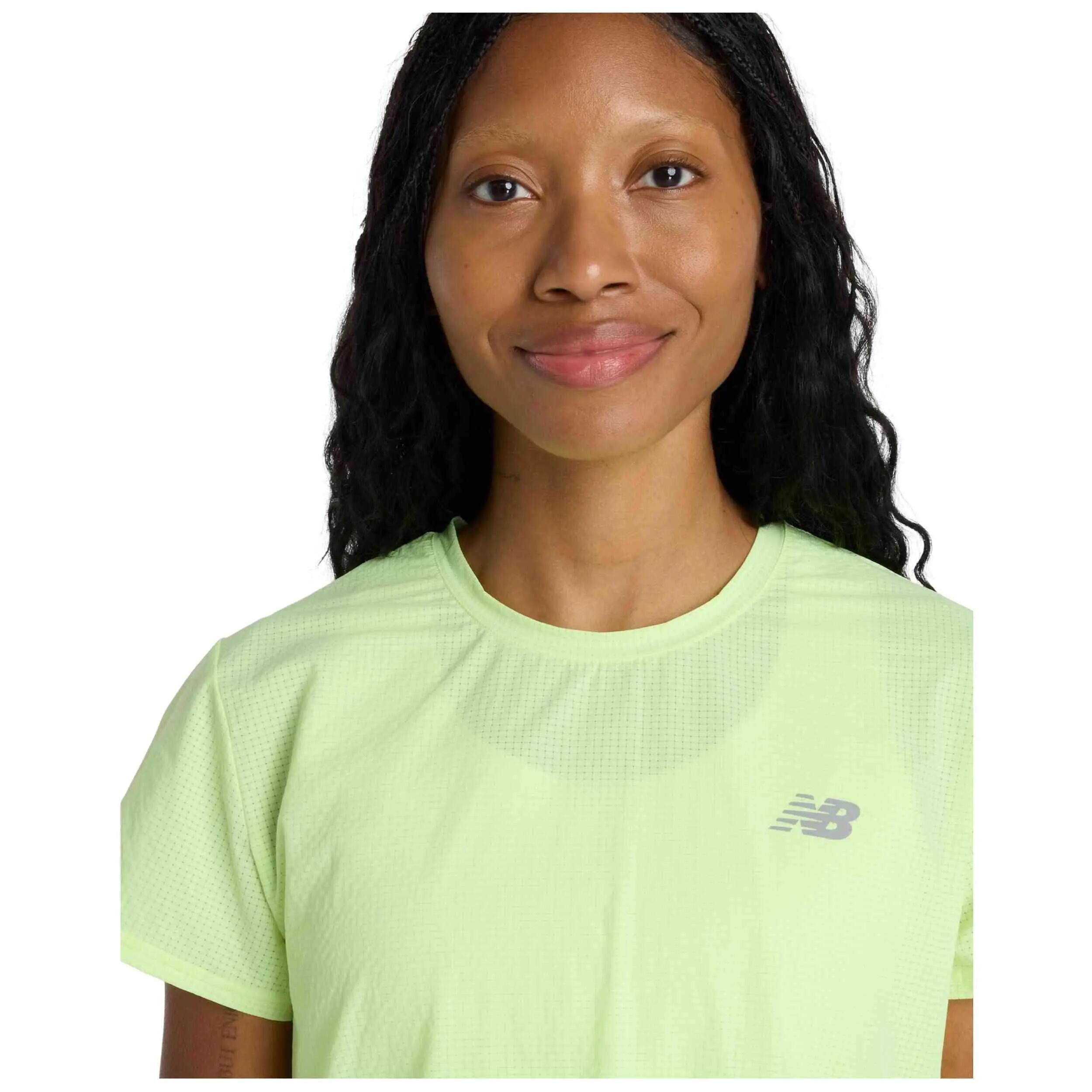 T-shirt New Balance modèle WT51227-AFG pour femmes 5/7