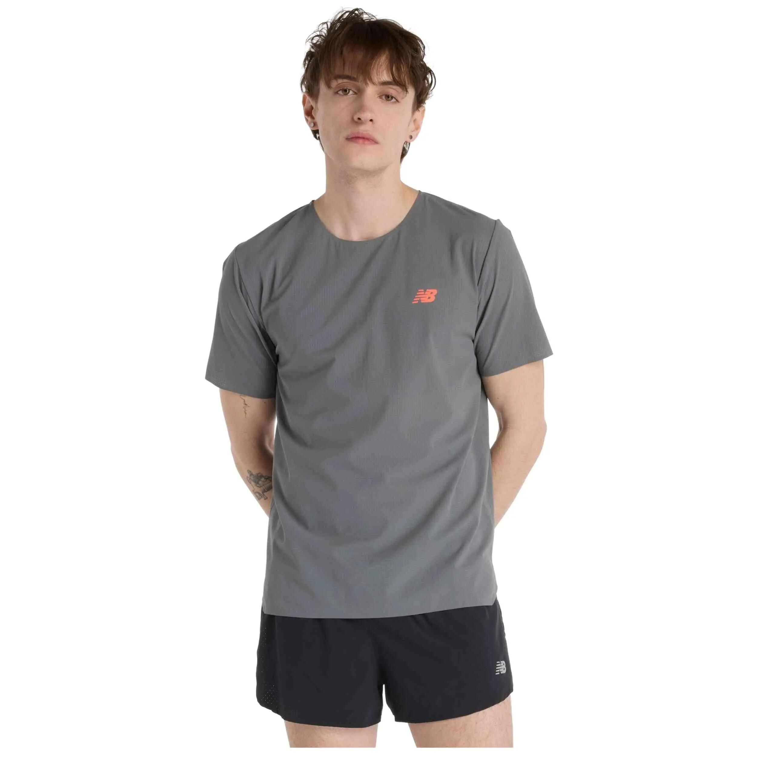 NEW BALANCE picture