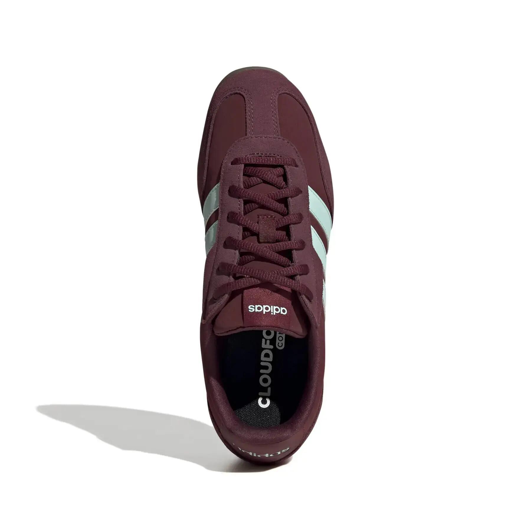 Baskets basses femme adidas Barreda LO 3/8