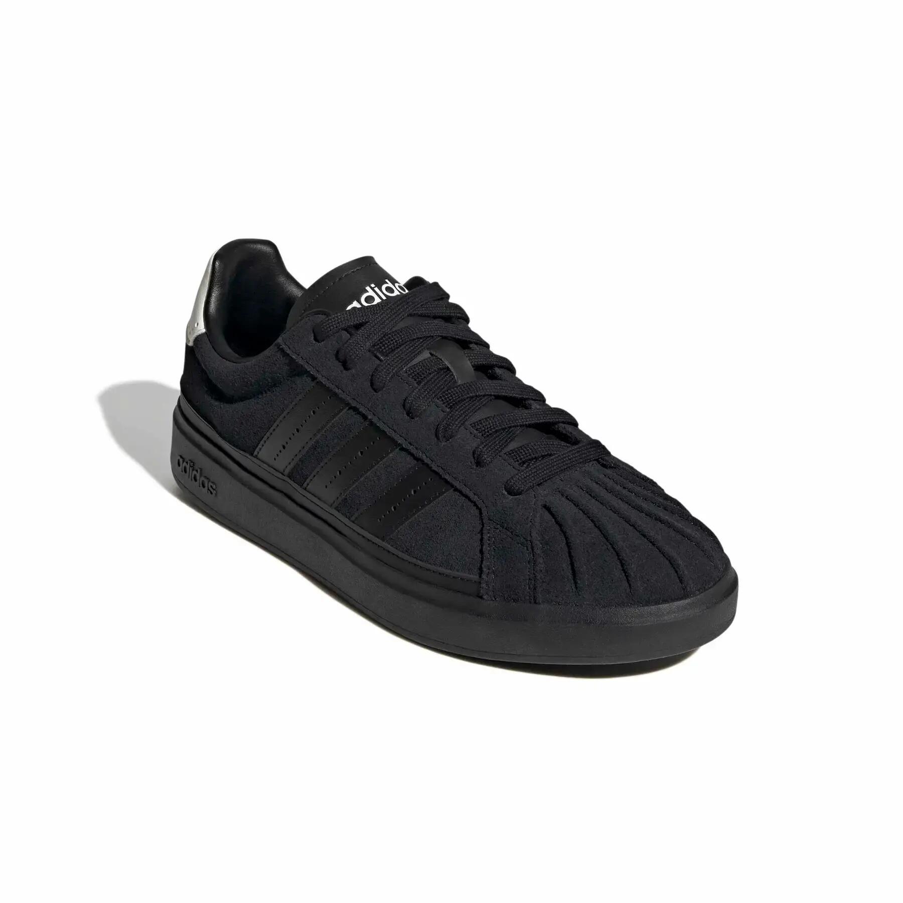 Buty sportowe klasycznego wzoru adidas Streettalk 2/7