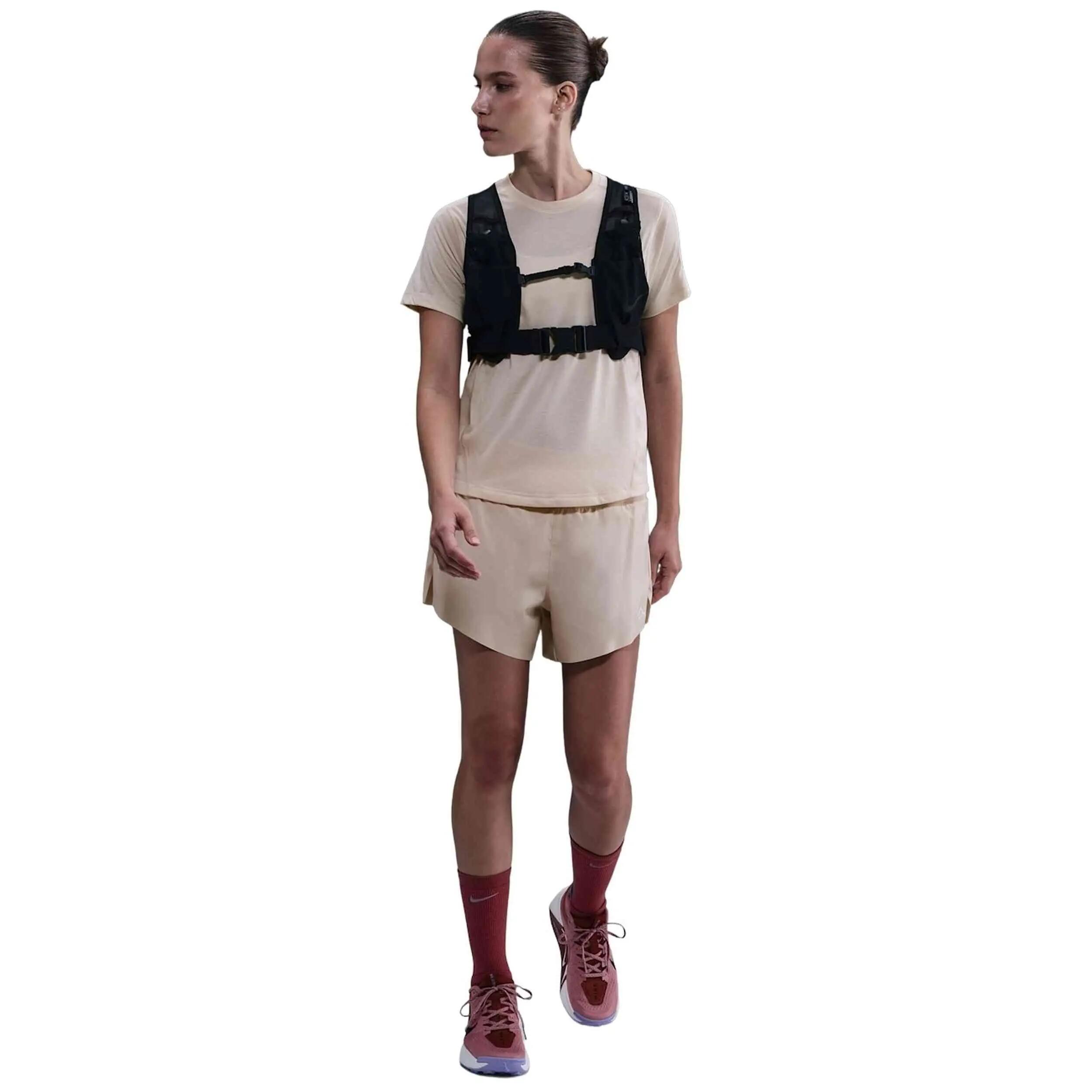 T-shirt met korte mouwen Nike model Trail Women's Dri-FIT Short-Sle voor vrouwen 4/5