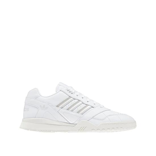 Scarpe adidas A.R. Trainer Bianche