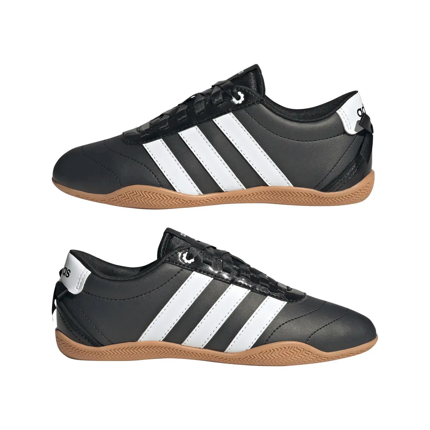 Buty sportowe damskie adidas Grand Court Lo 4/7