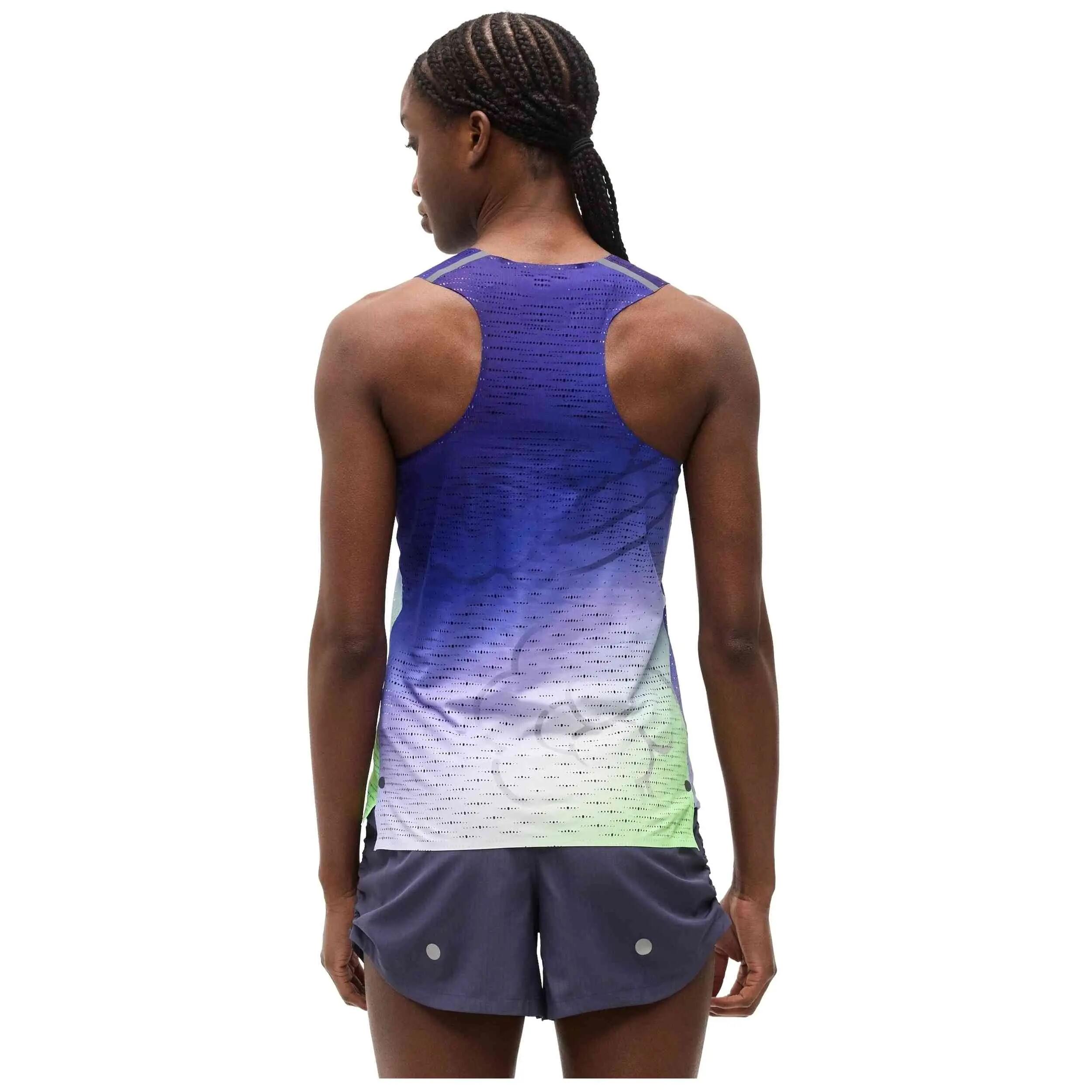 Trägershirt Asics Modell 2092A533-415 für frauen 4/5