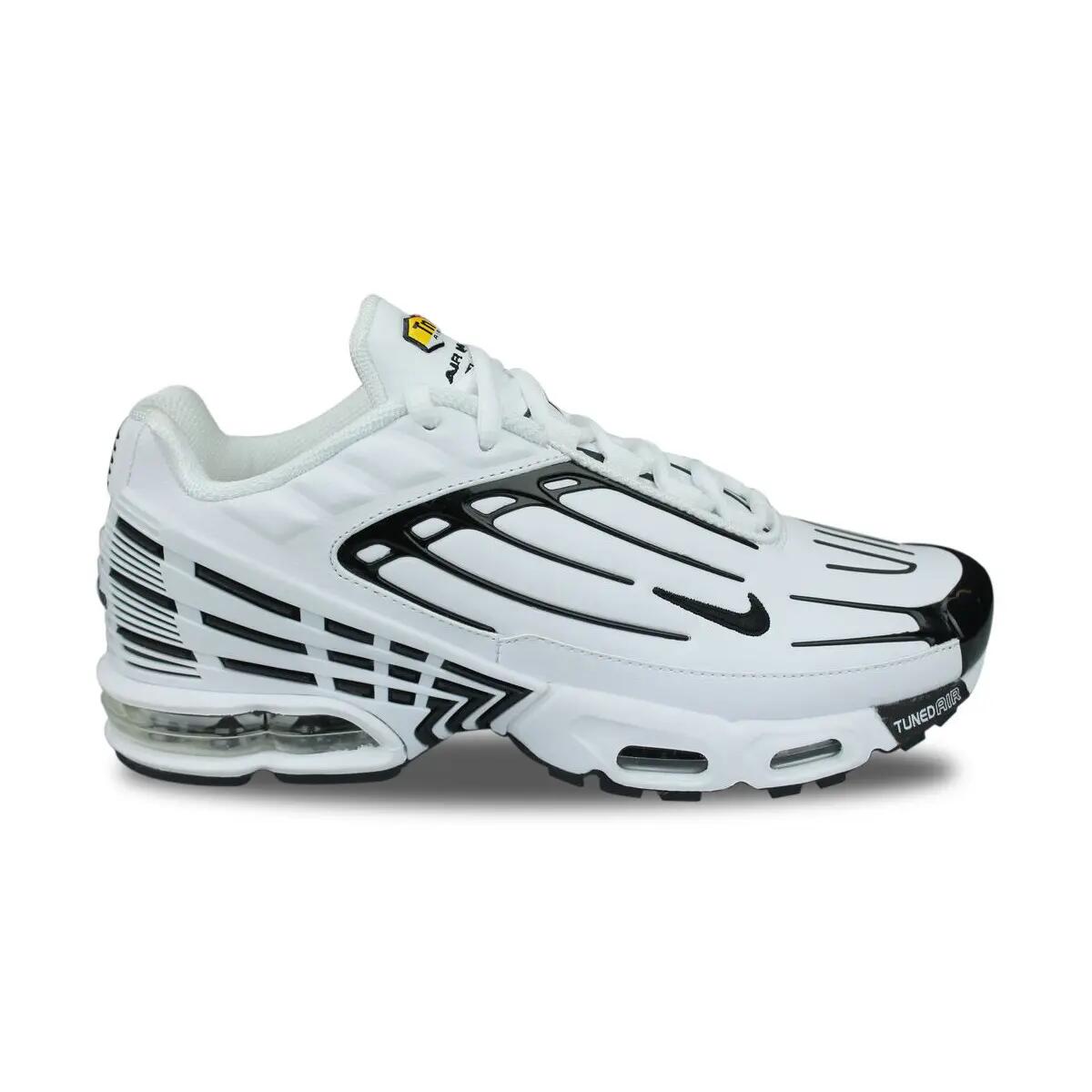 NIKE picture