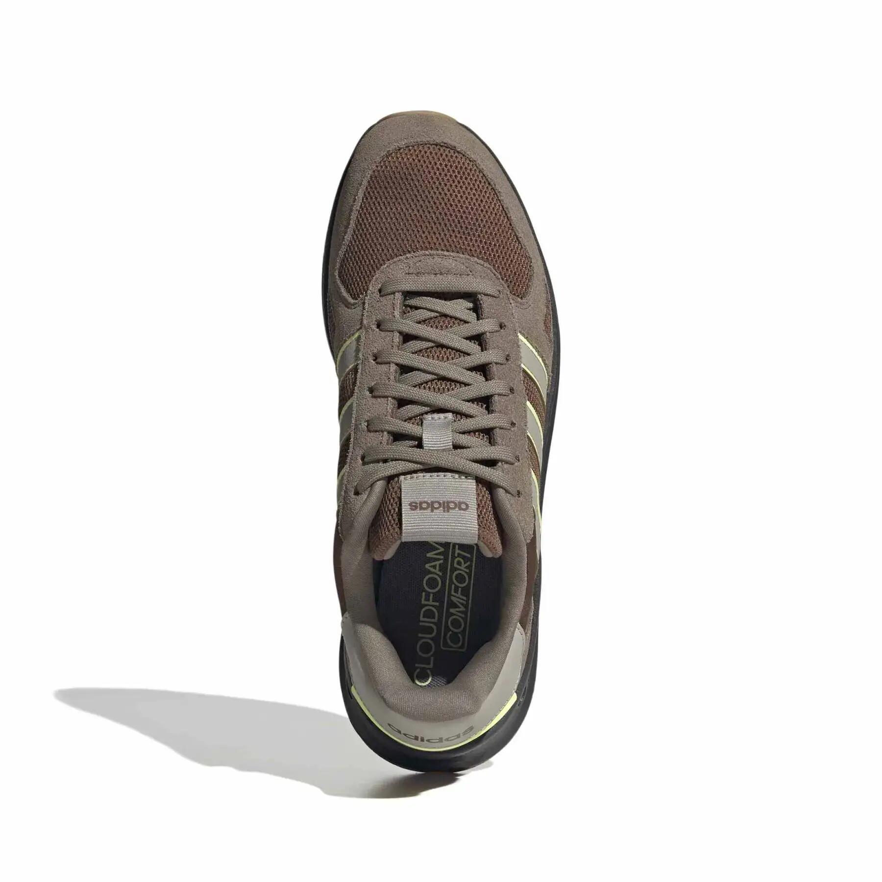 Baskets adidas Run 84 5/7