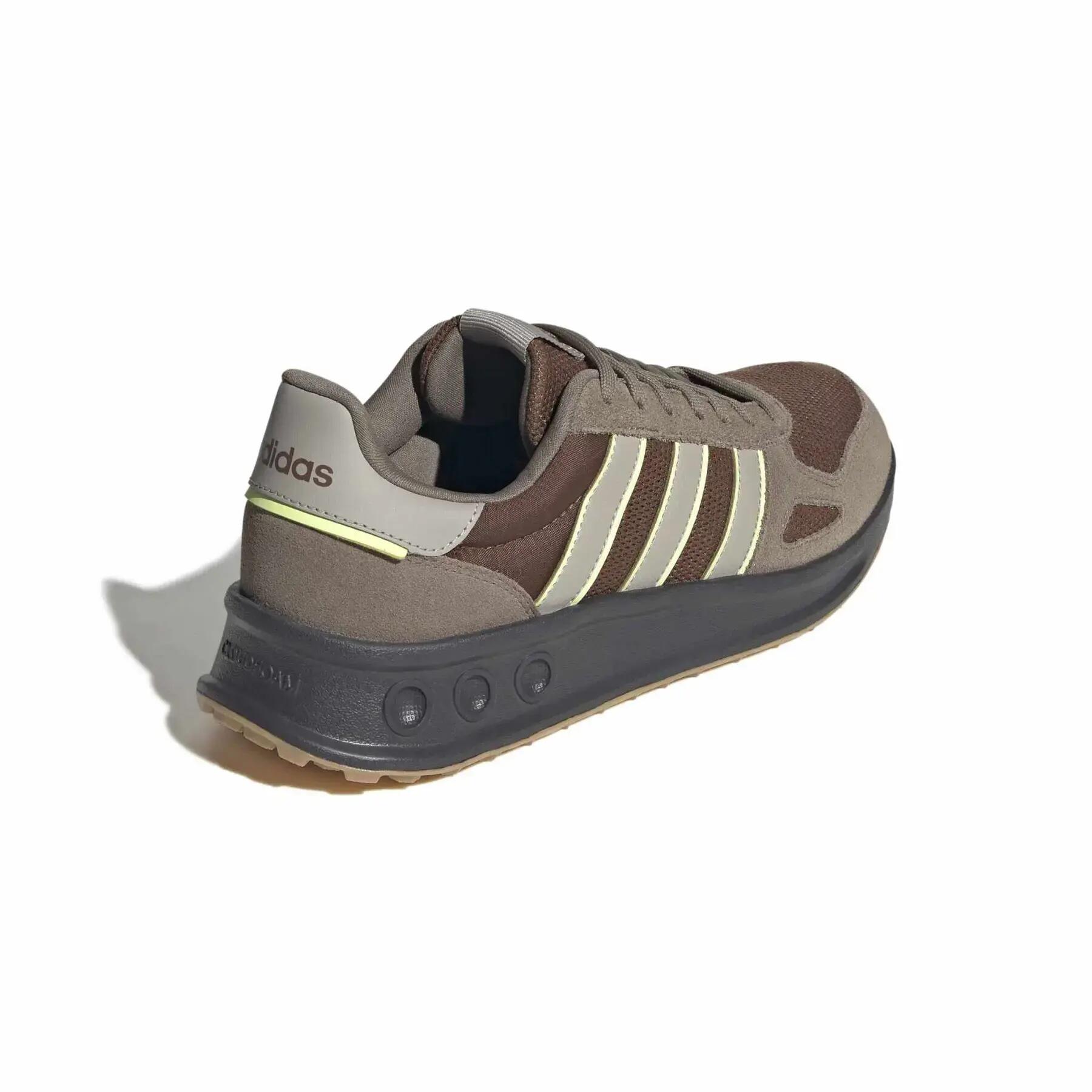 Baskets adidas Run 84 3/7