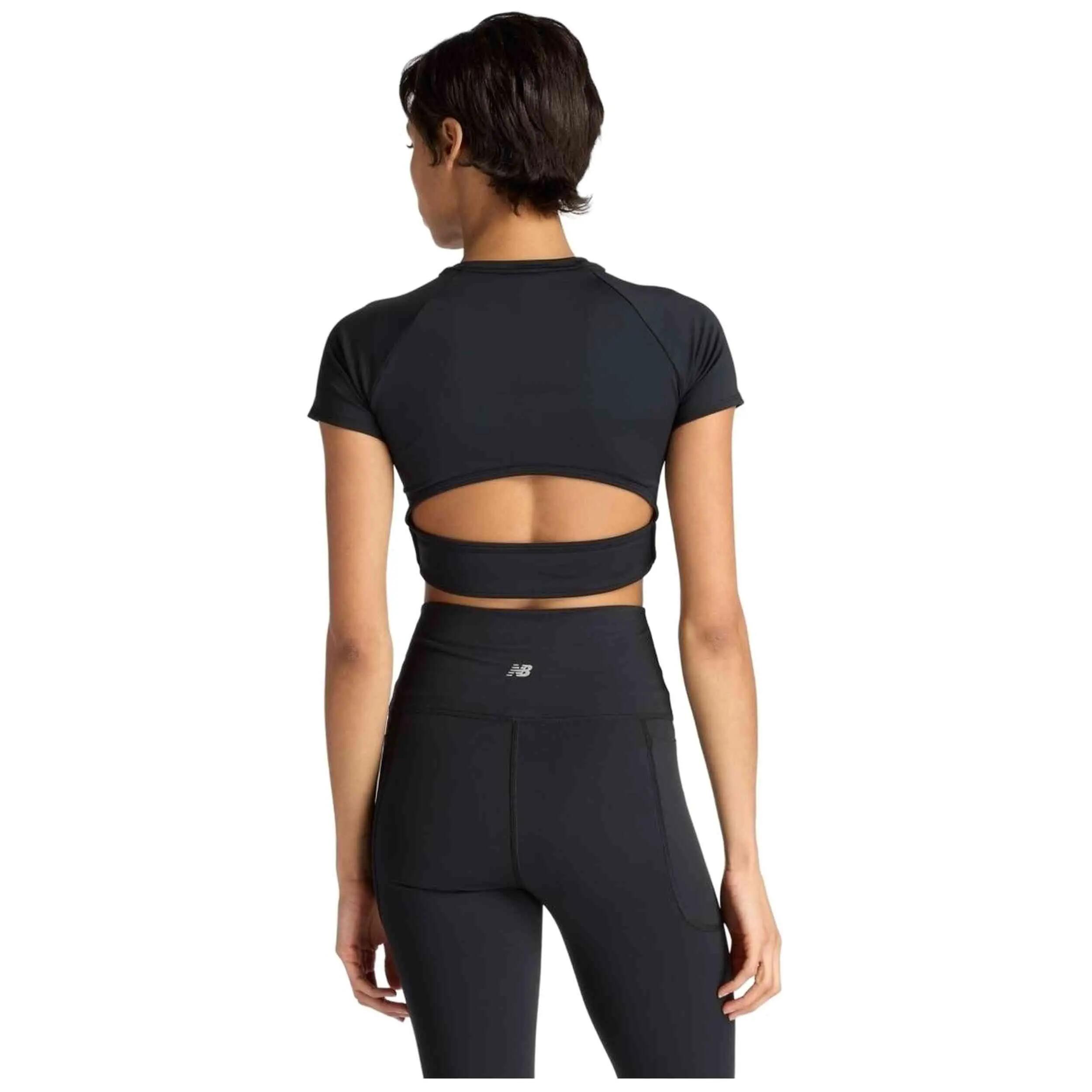 T-shirt New Balance modèle WT619942_BK pour femmes 4/4