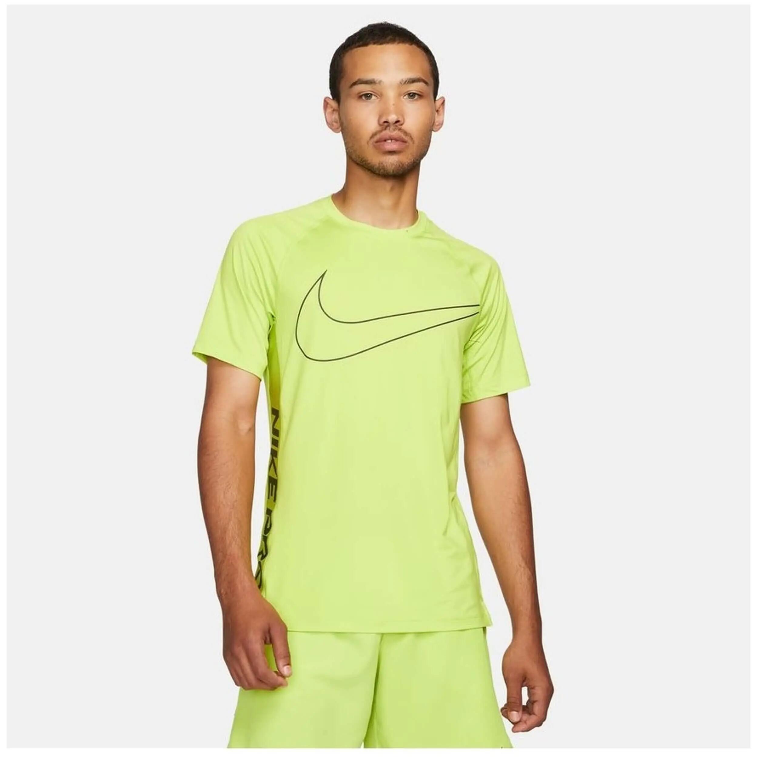 NIKE picture
