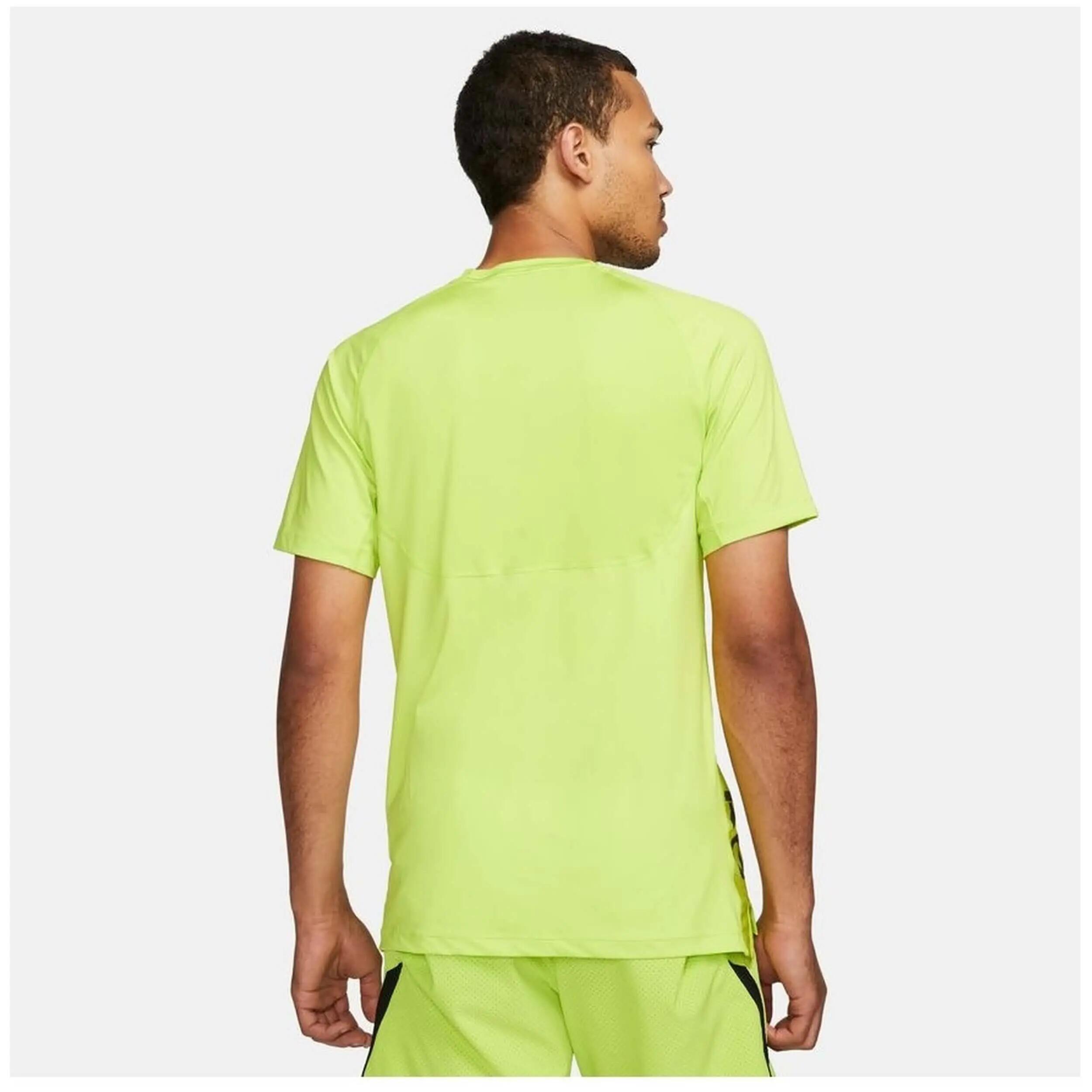 Maglia a maniche corte Nike modello DM6008-321 per uomini 2/4