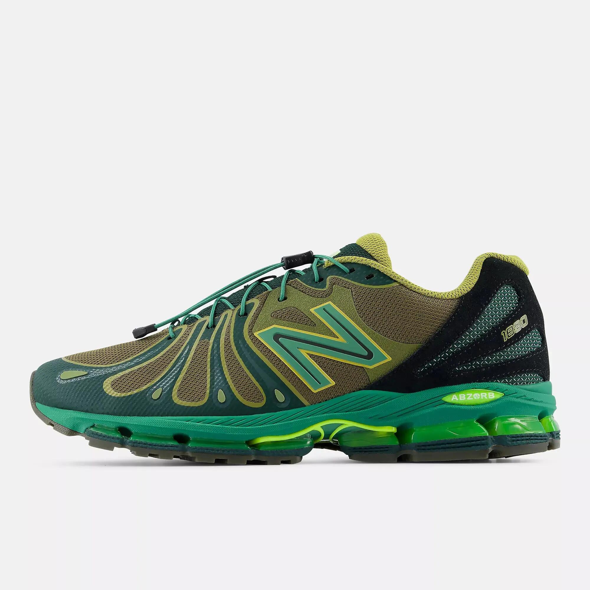 NEW BALANCE picture