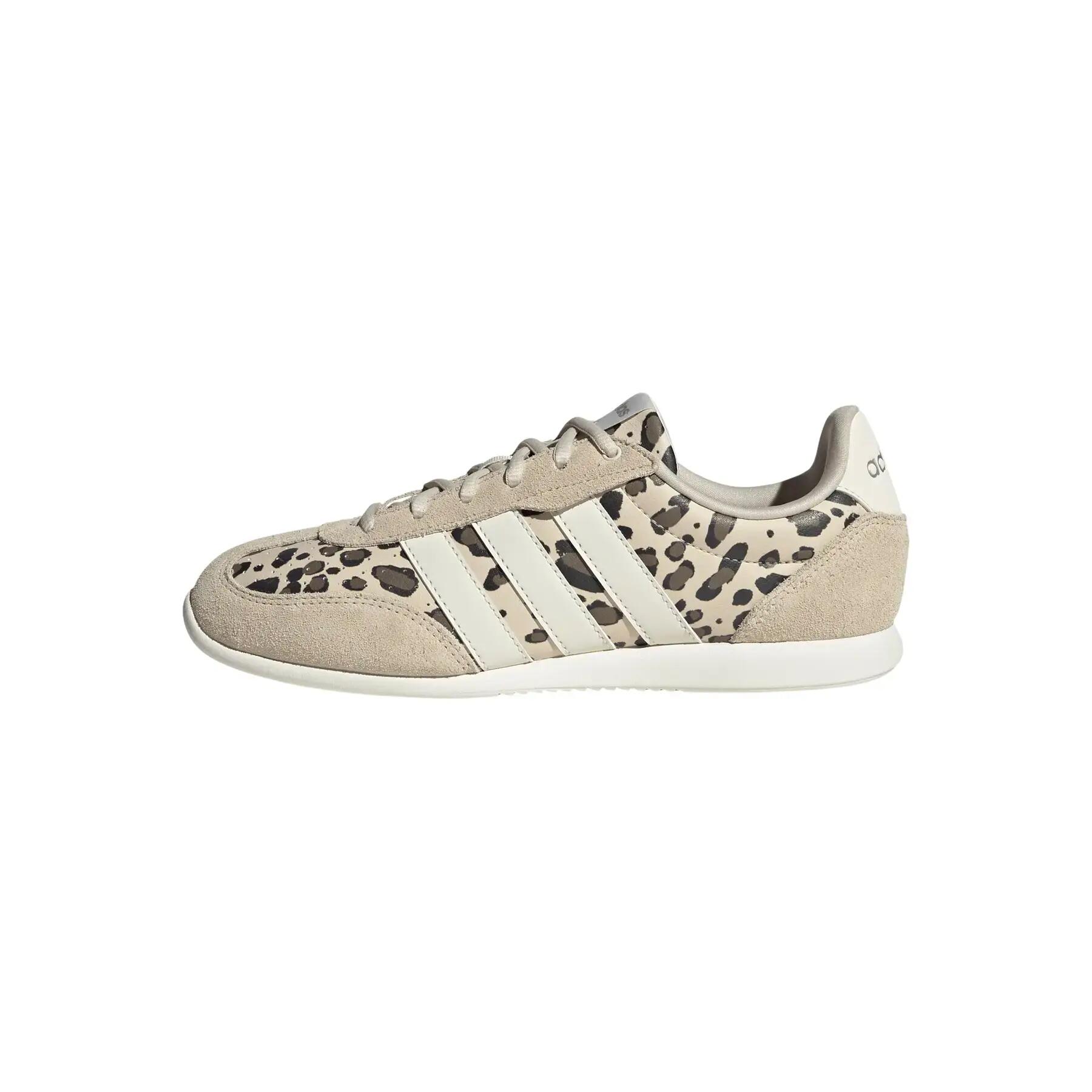 Women's Sneakers adidas Barreda Lo 5/7