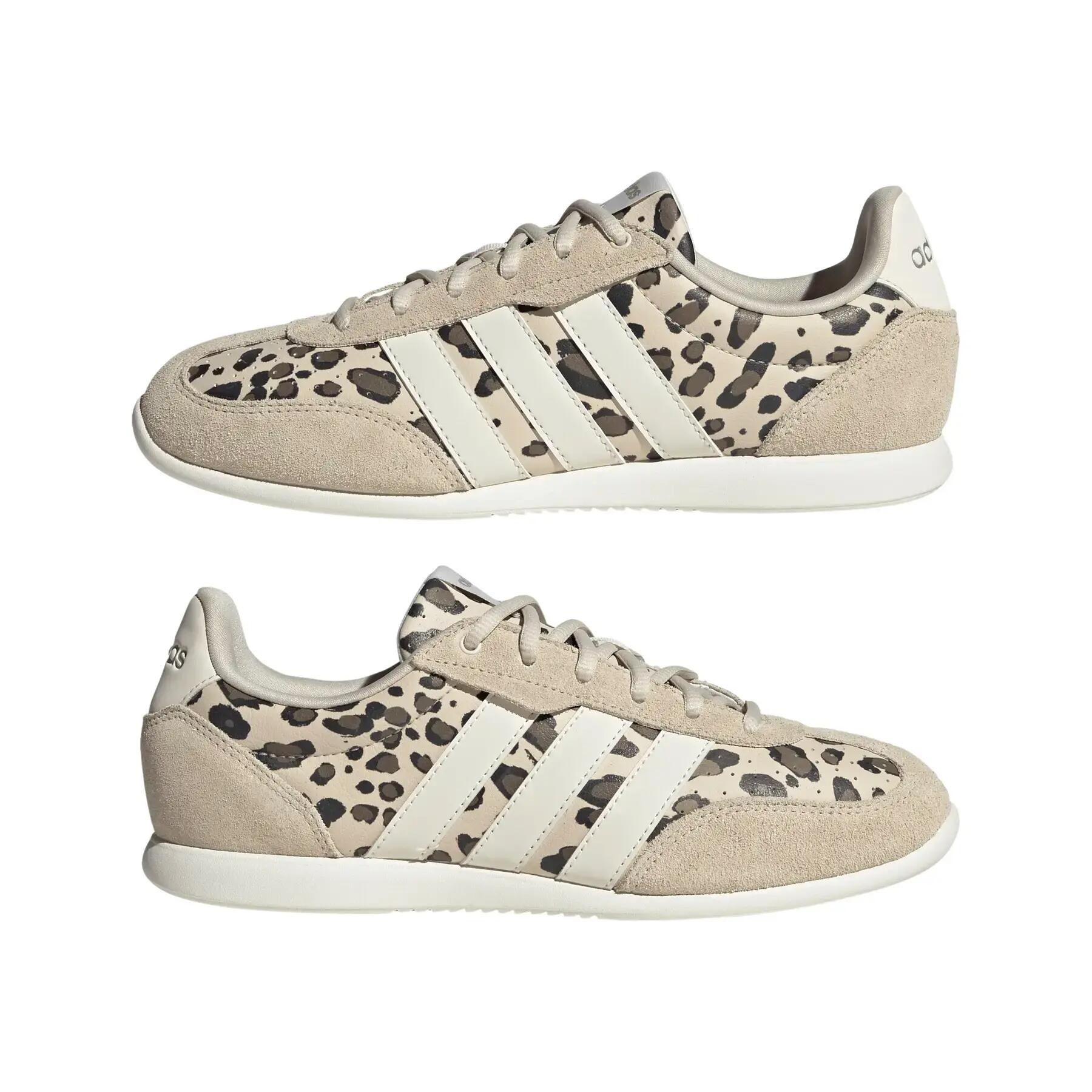 Baskets femme adidas Barreda Lo 4/7