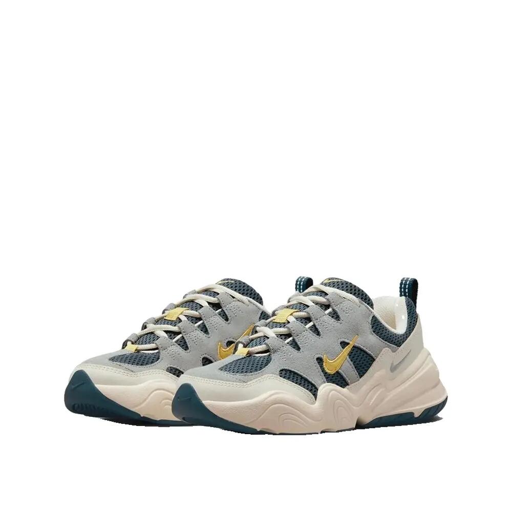 Nike Tech Hera Dames Schoenen Grijs 3/8