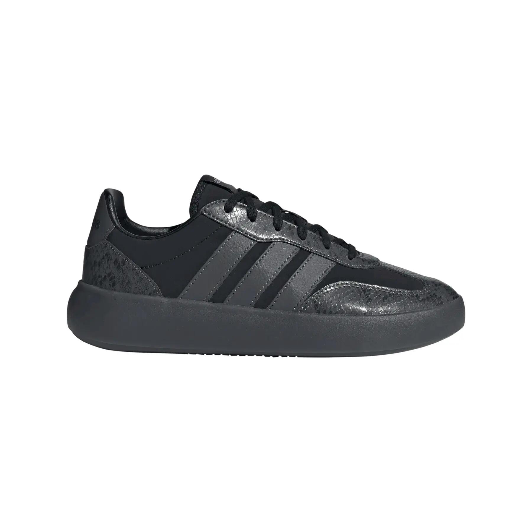 Baskets adidas Barreda Decode 1/7
