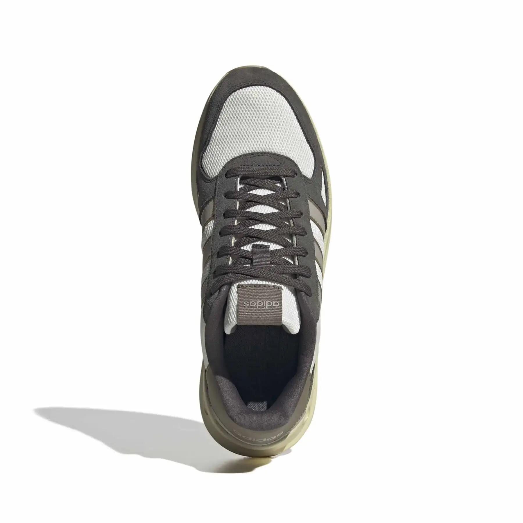 Baskets adidas Run 84 5/7