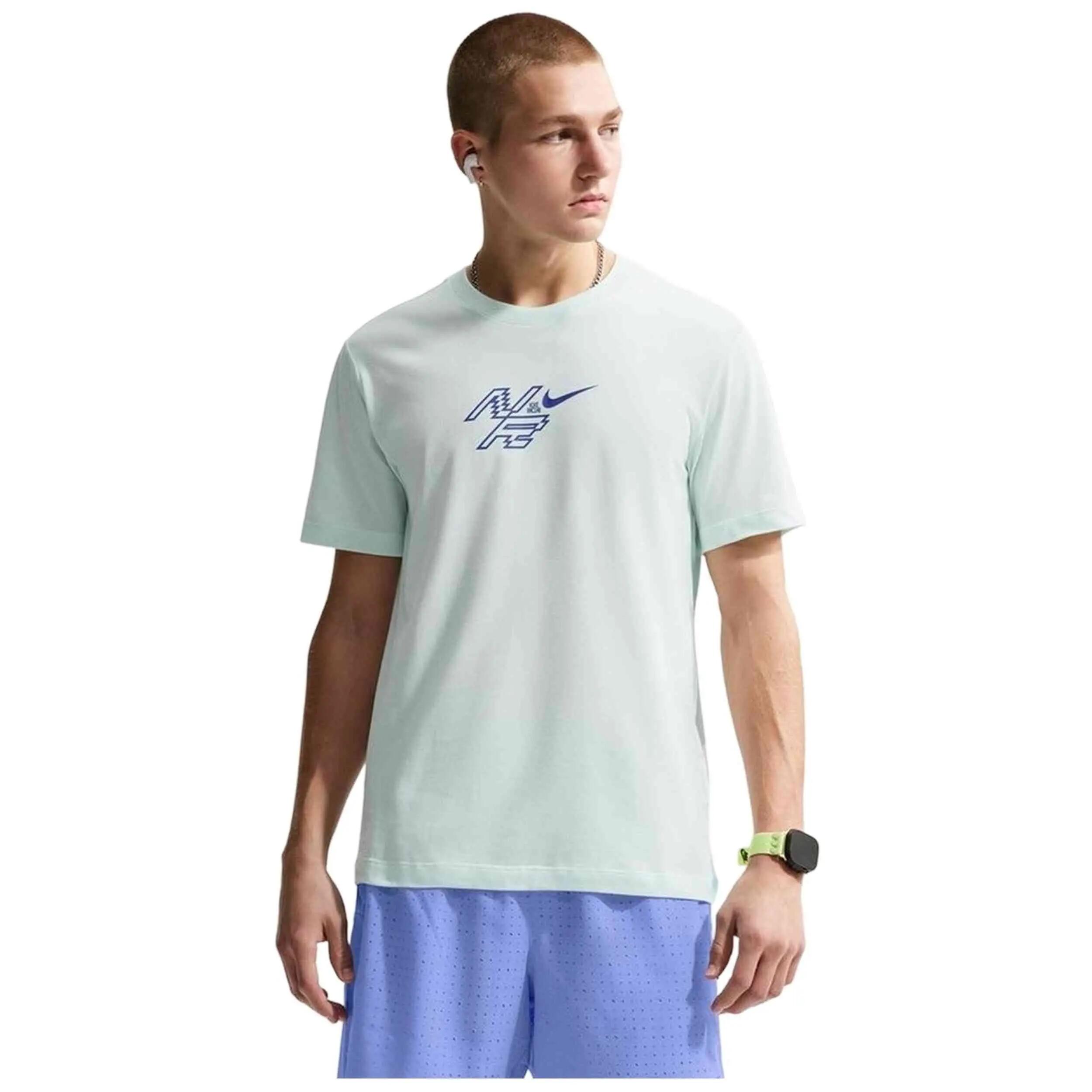 NIKE picture