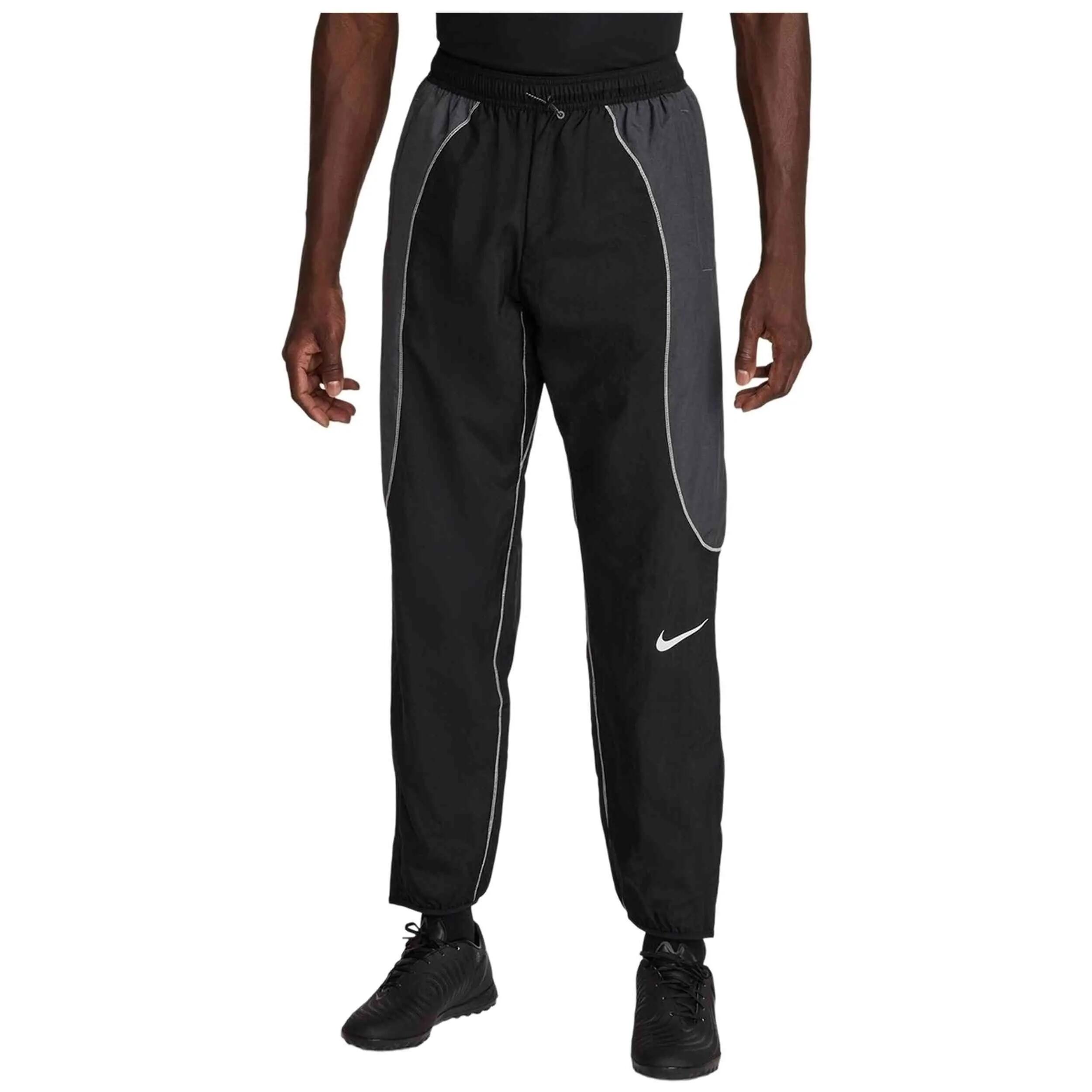 NIKE picture