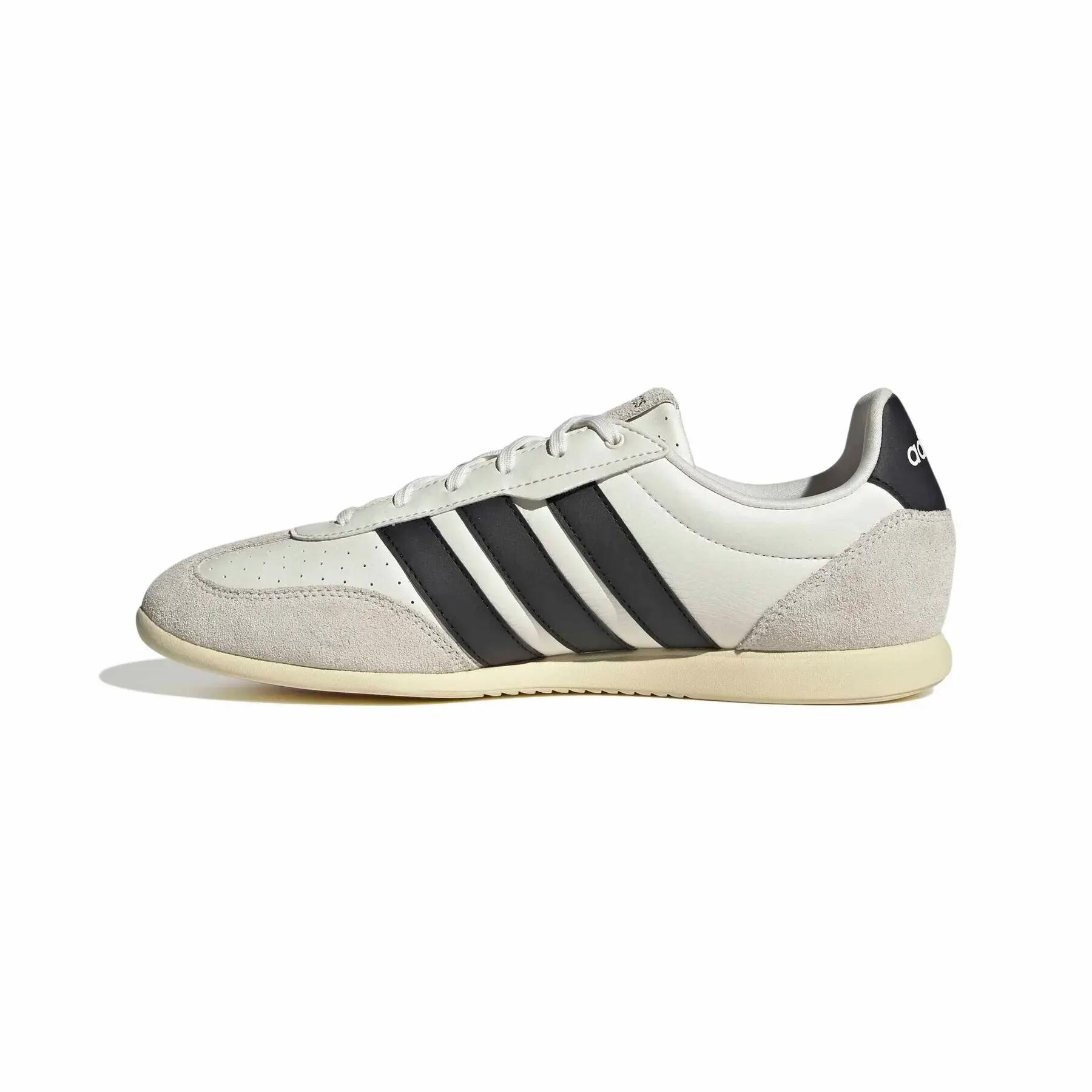 Zapatillas adidas Barreda 5/7