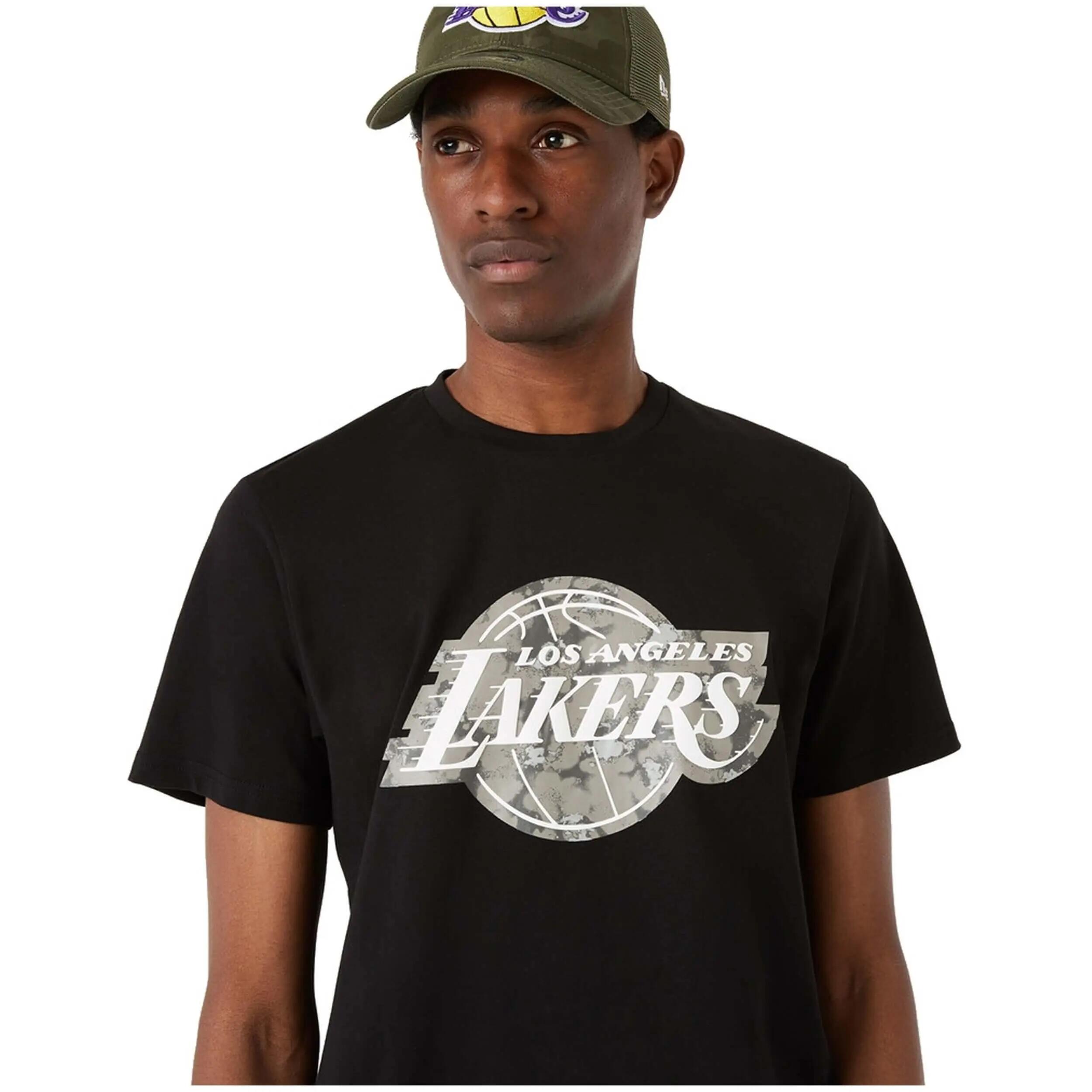 T-shirt New Era modelo 12827164 para homem 3/5