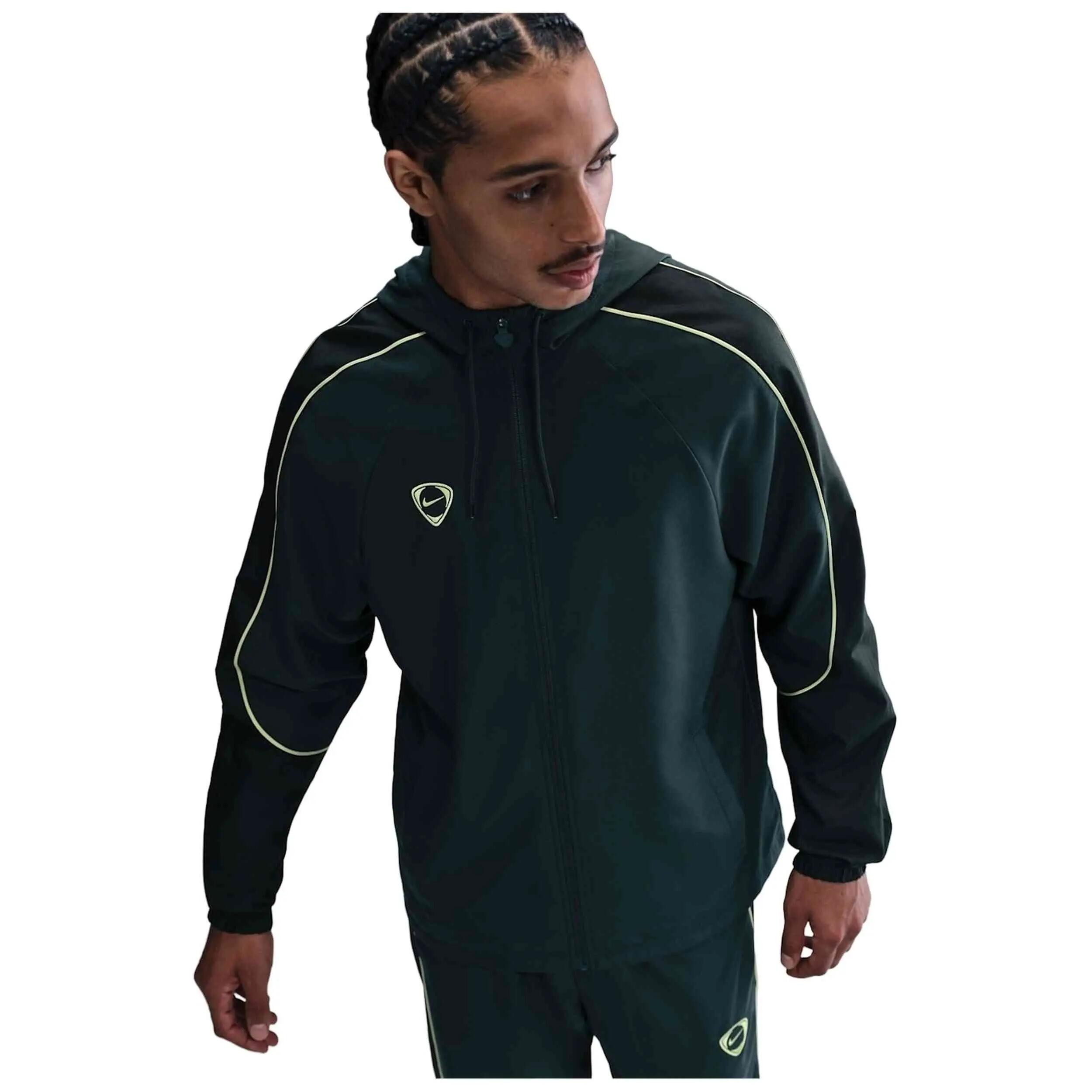 NIKE picture