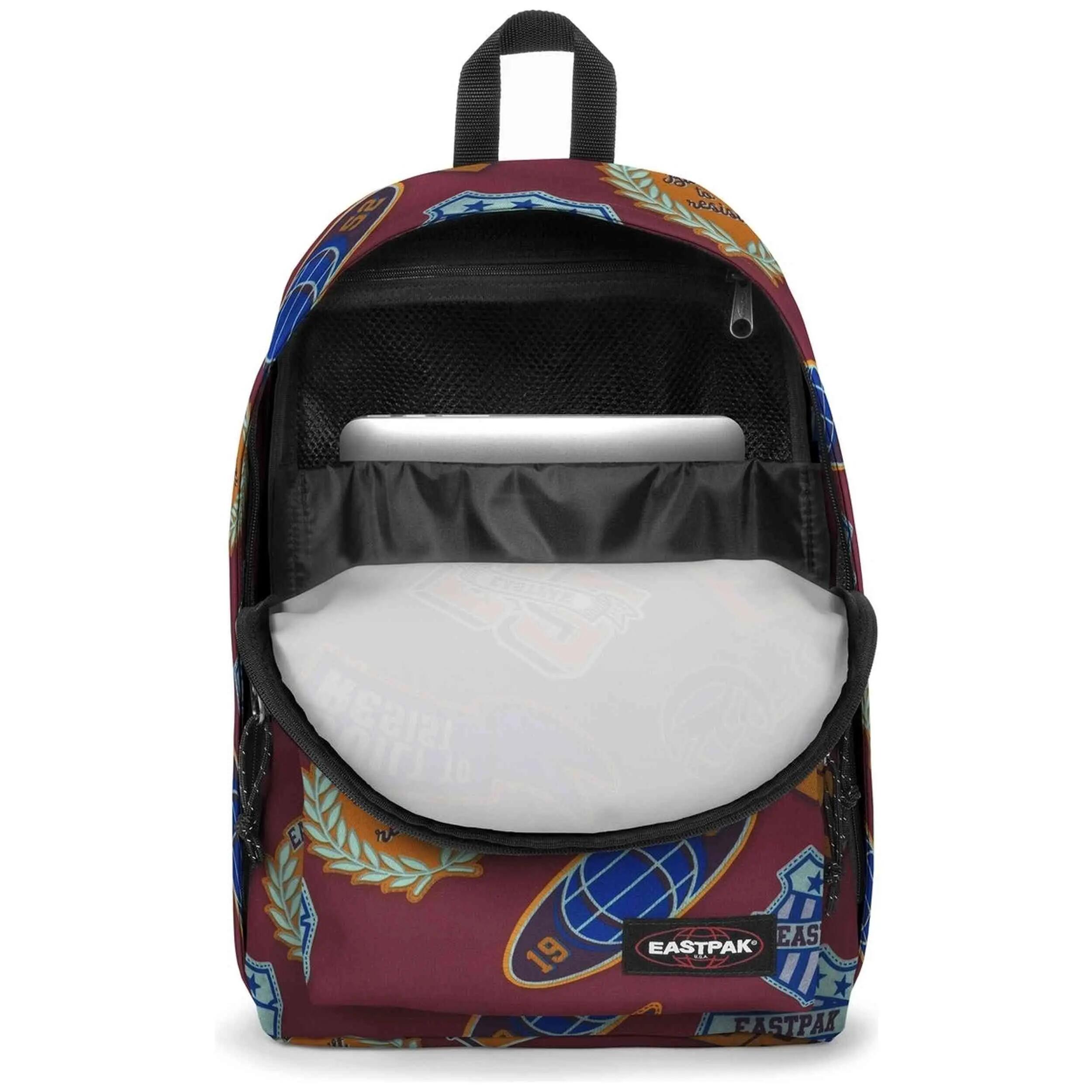 Mochila Eastpak modelo Mochila Eastpak Out Of Office 27L rojo oscuro para unisex 2/5