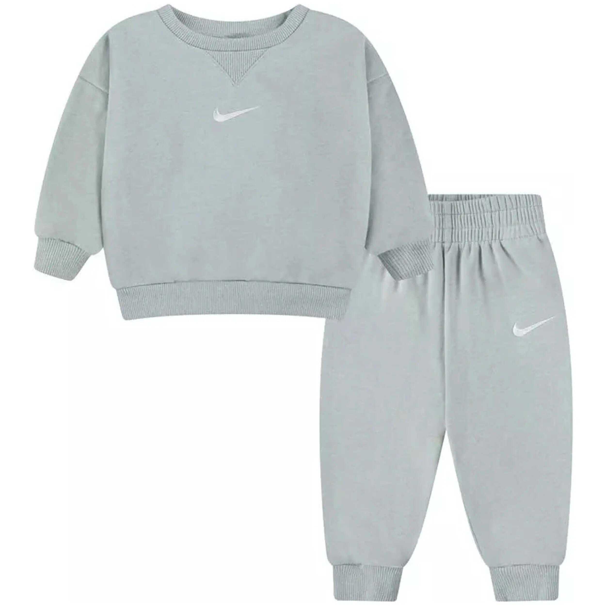 NIKE picture