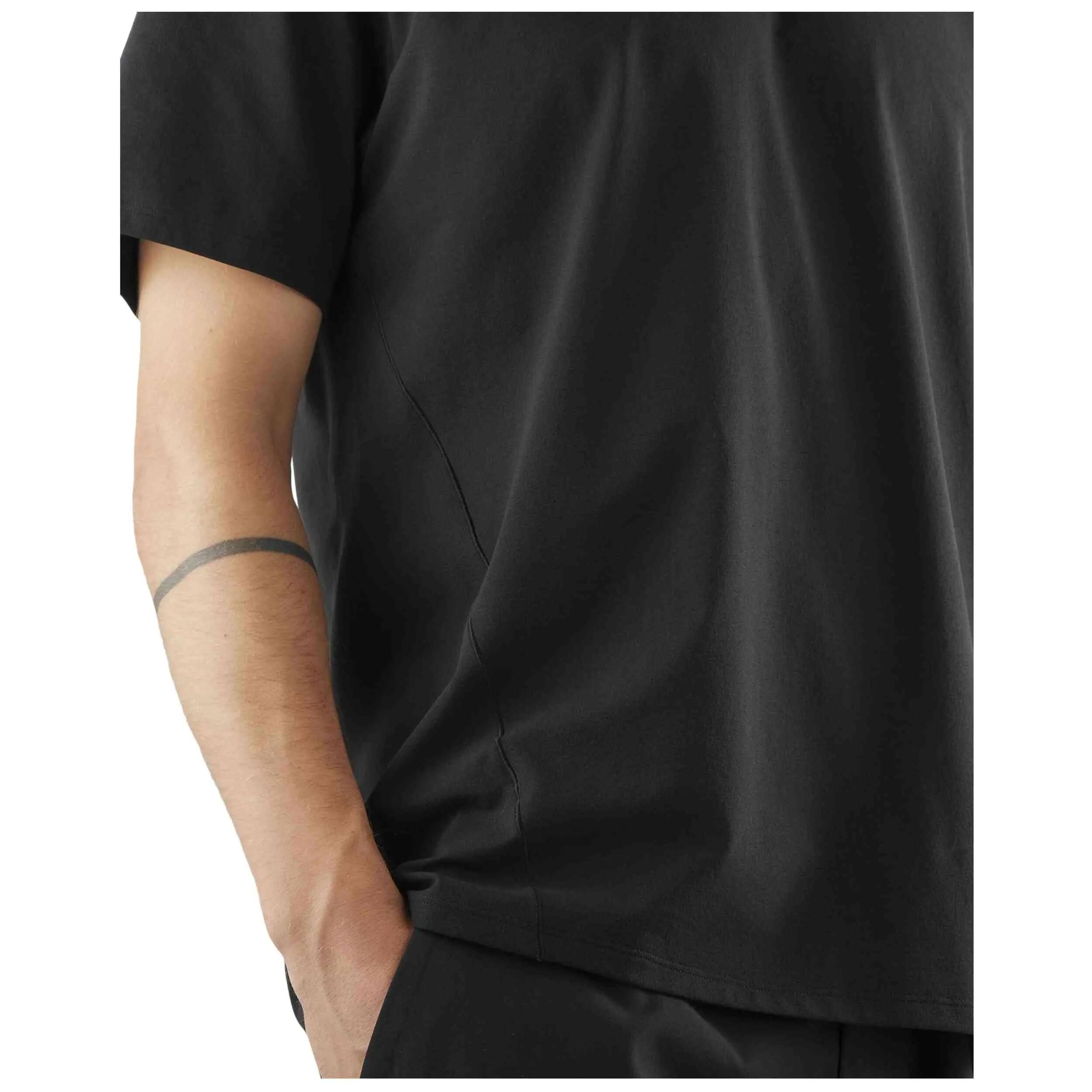 Camiseta de manga corta Salomon modelo Trackline para hombre 4/5