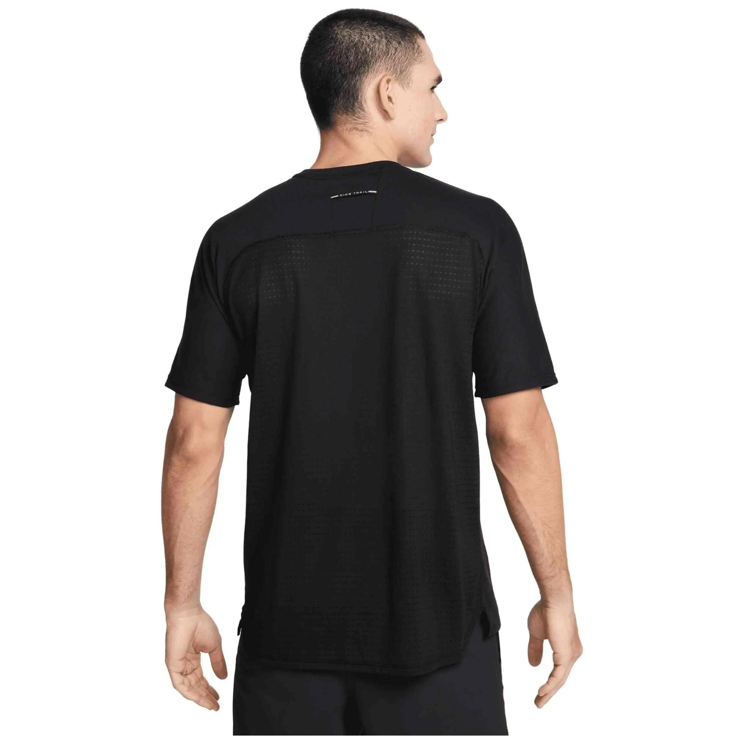 Maglia a maniche corte Nike modello Dri-FIT ADV per uomini 2/5
