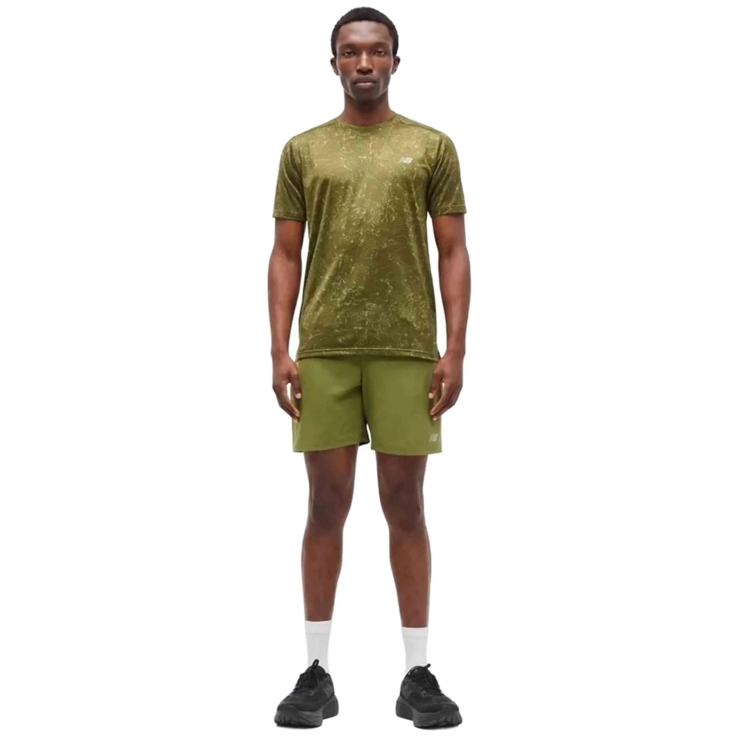 NEW BALANCE picture