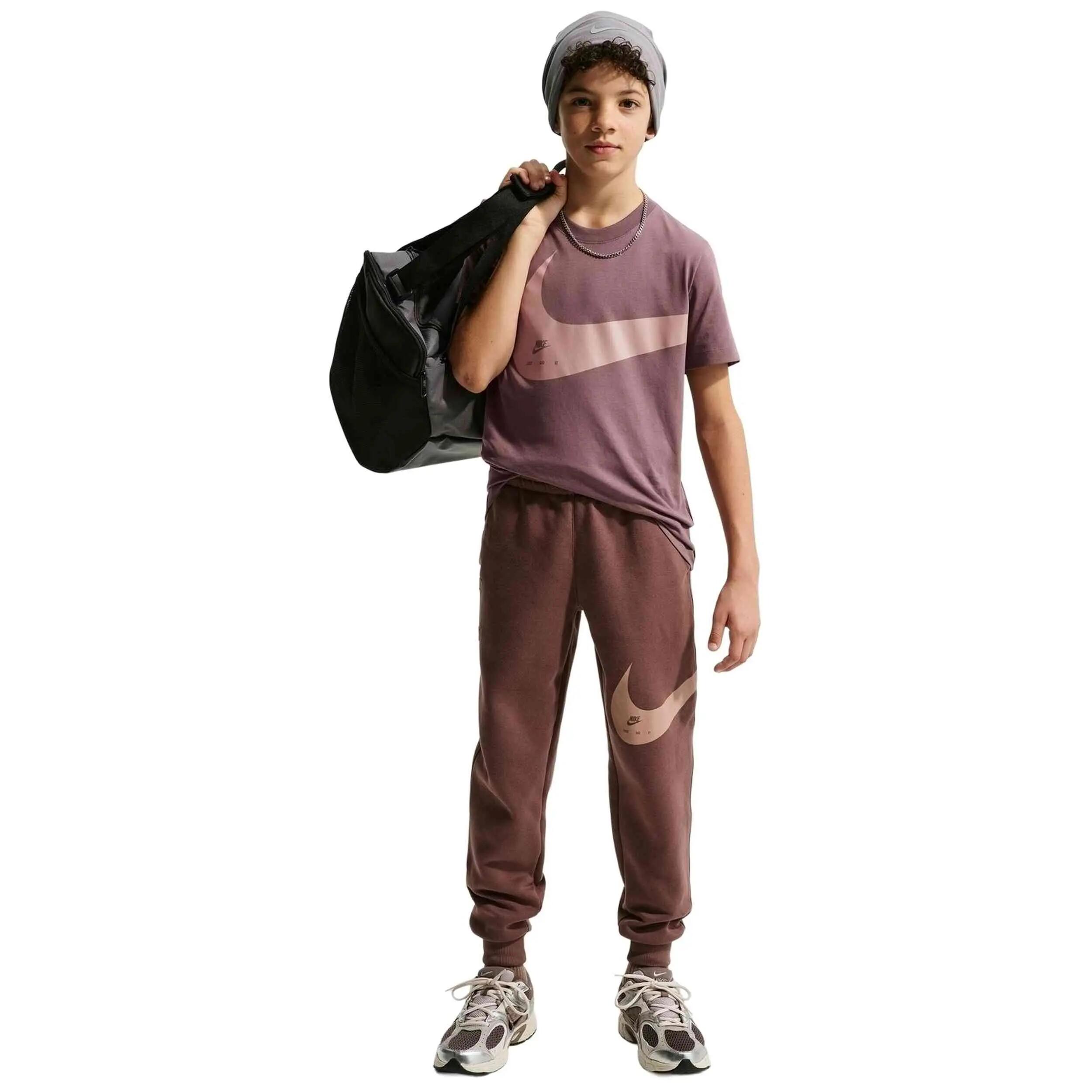 NIKE picture