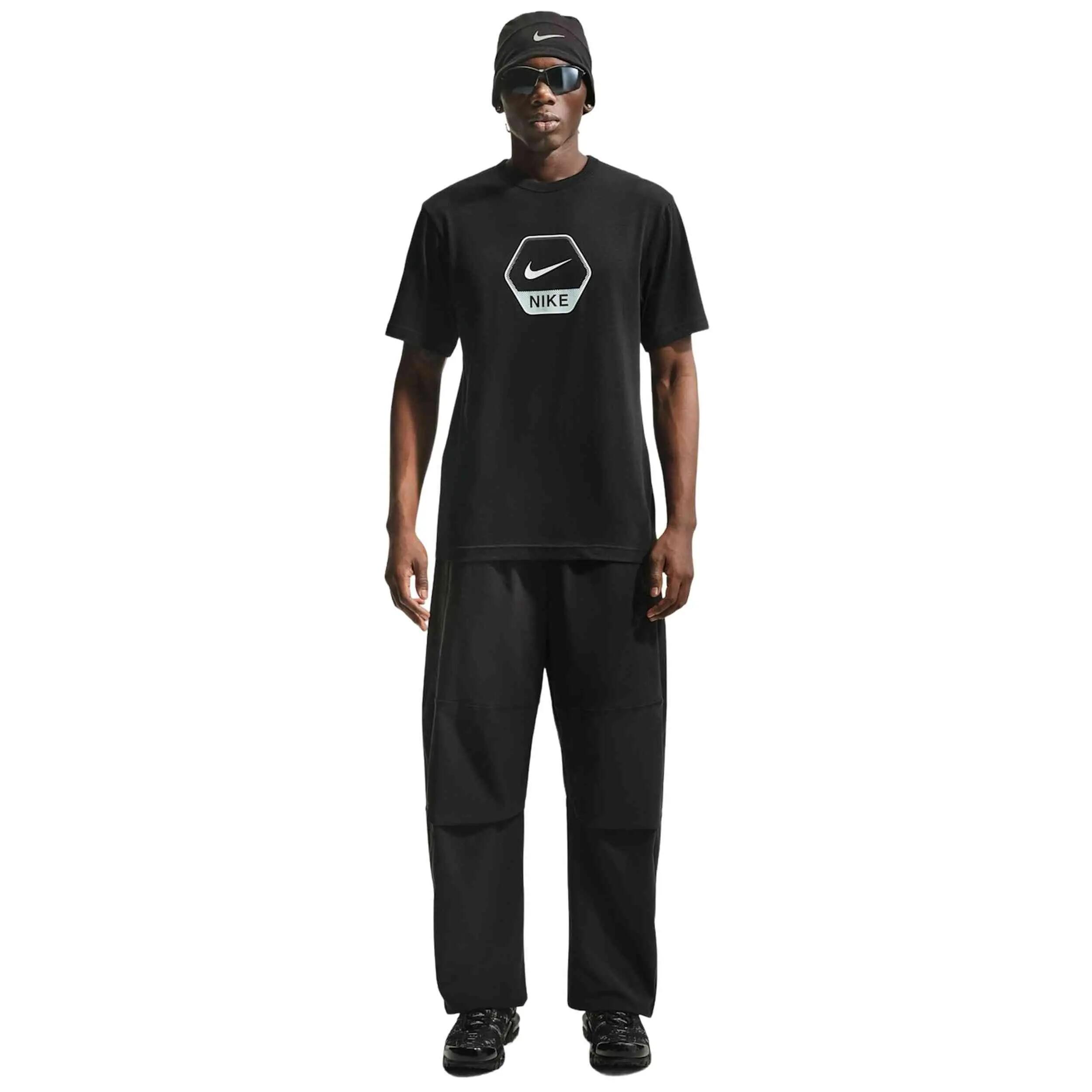 Camiseta de manga corta Nike modelo NIKE SPORTSWEAR T-SHIRT para hombre 4/5