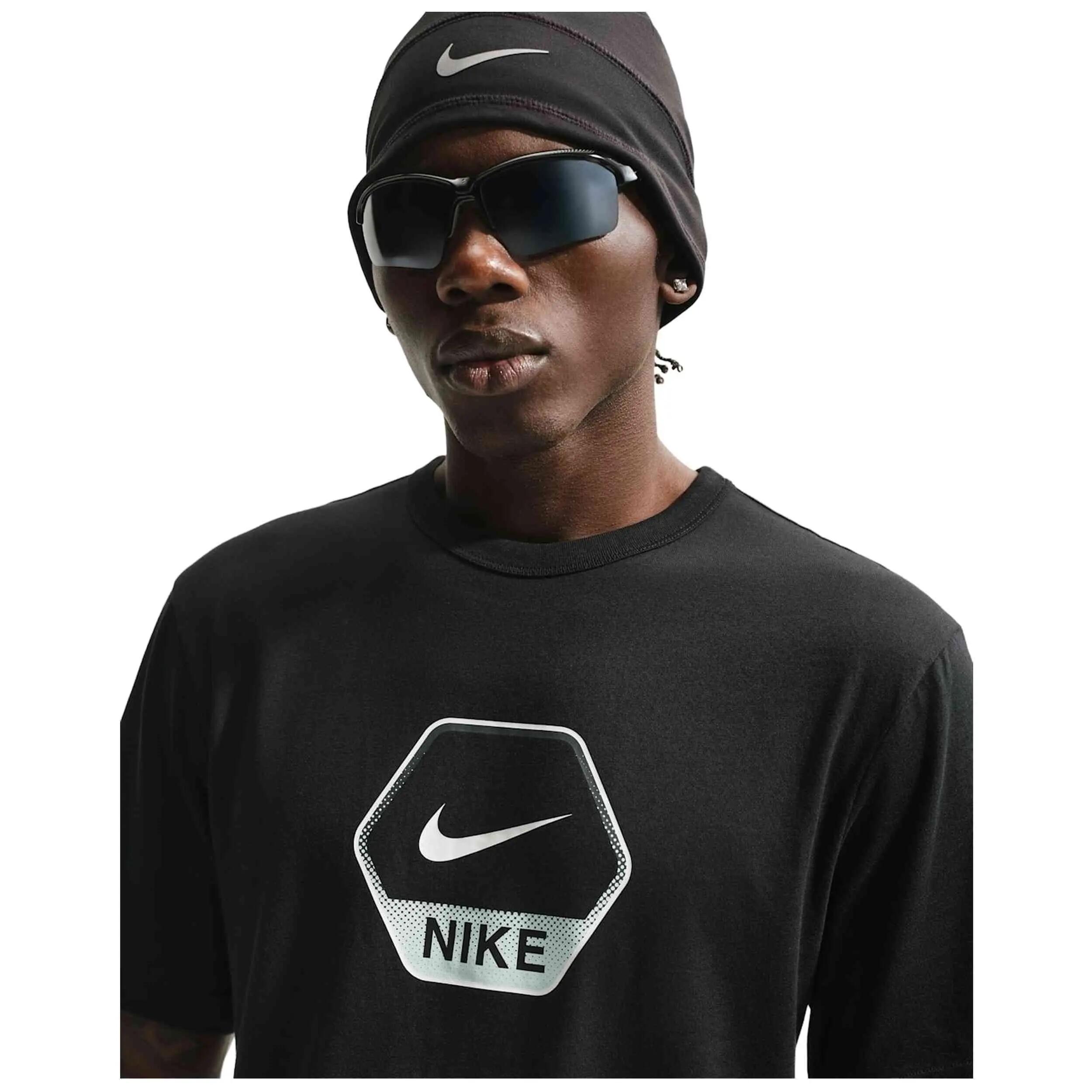 Camiseta de manga corta Nike modelo NIKE SPORTSWEAR T-SHIRT para hombre 3/5