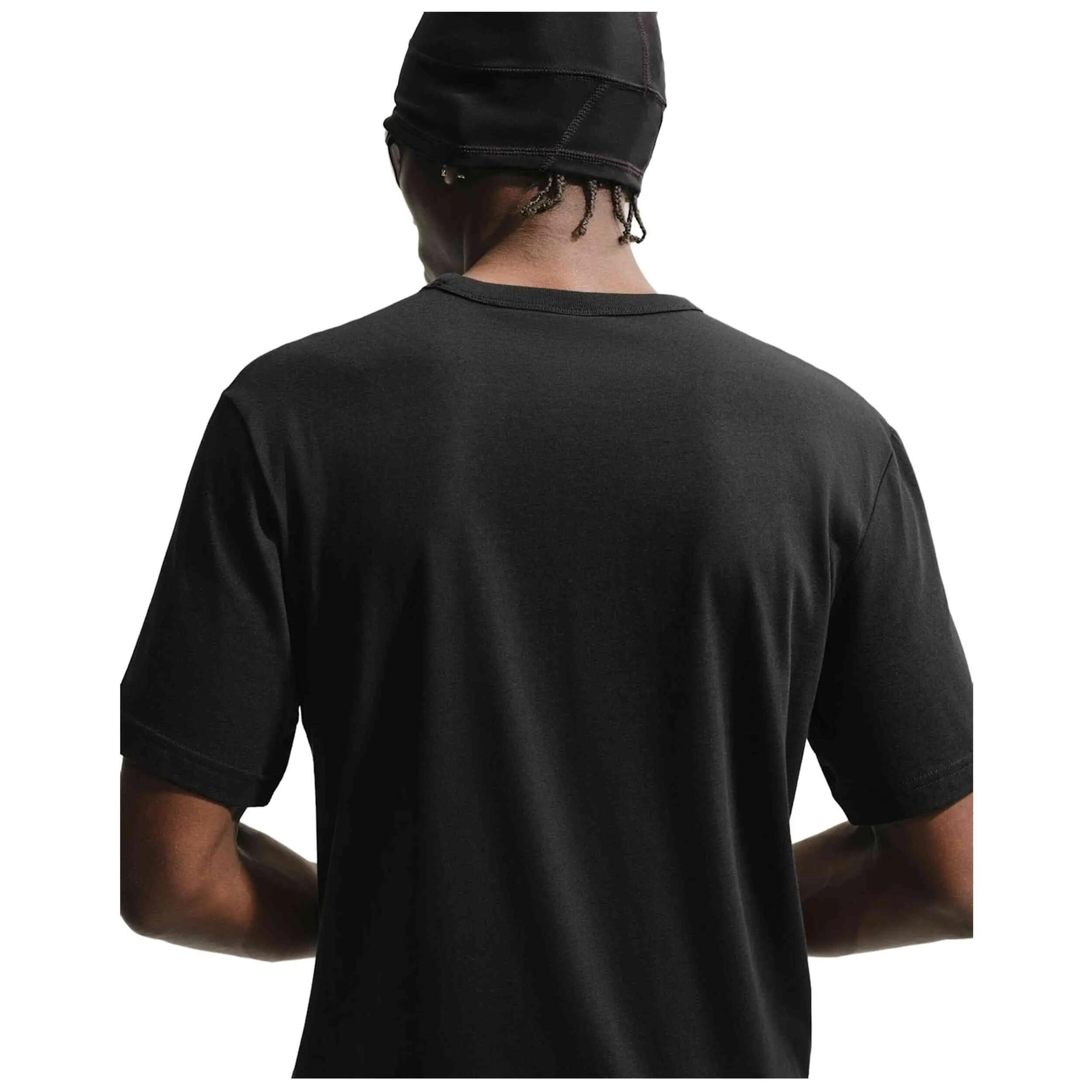 Camiseta de manga corta Nike modelo NIKE SPORTSWEAR T-SHIRT para hombre 2/5
